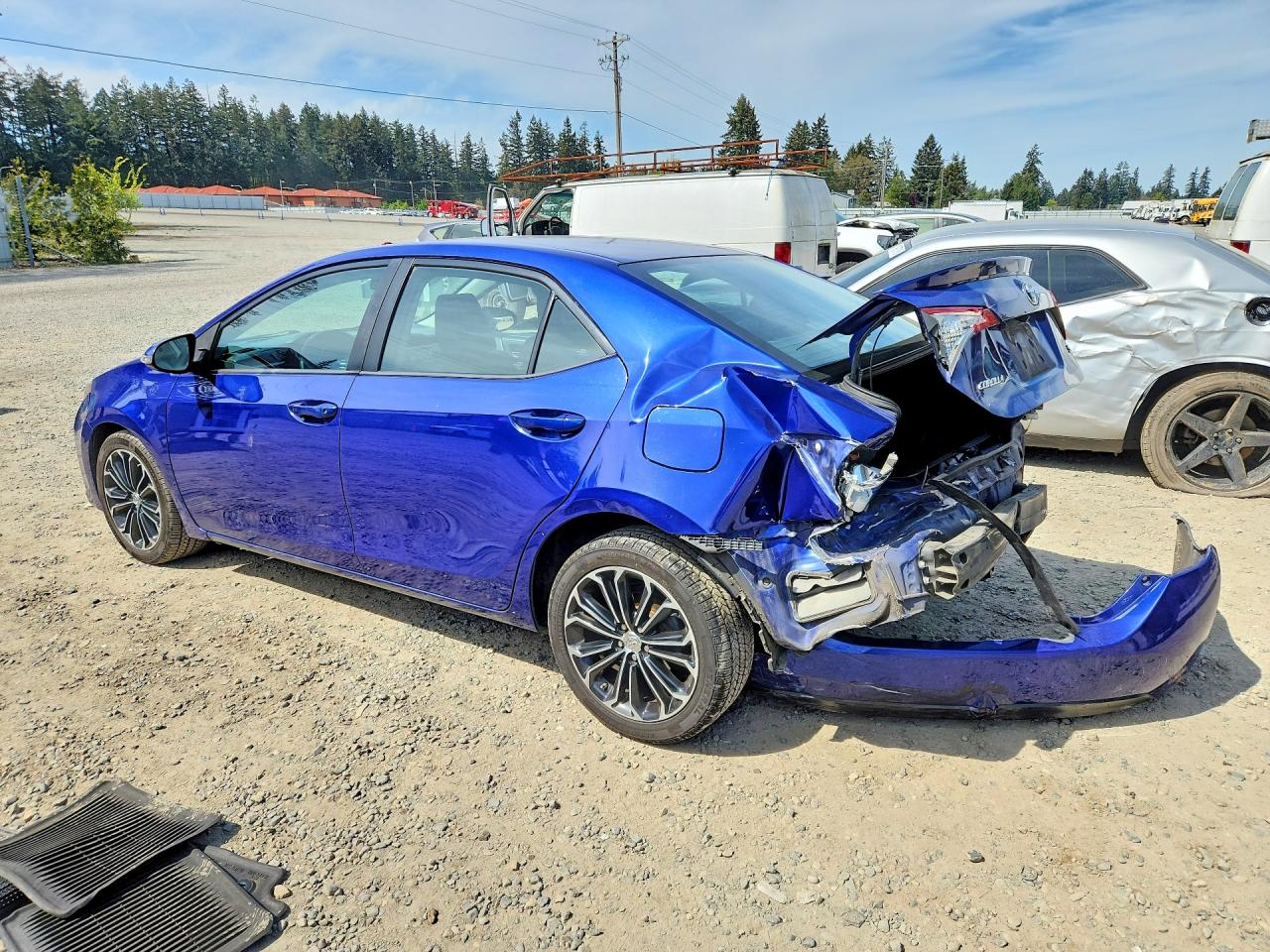 2015 Toyota Corolla S Plus Синий vin: 2T1BURHE3FC362372
