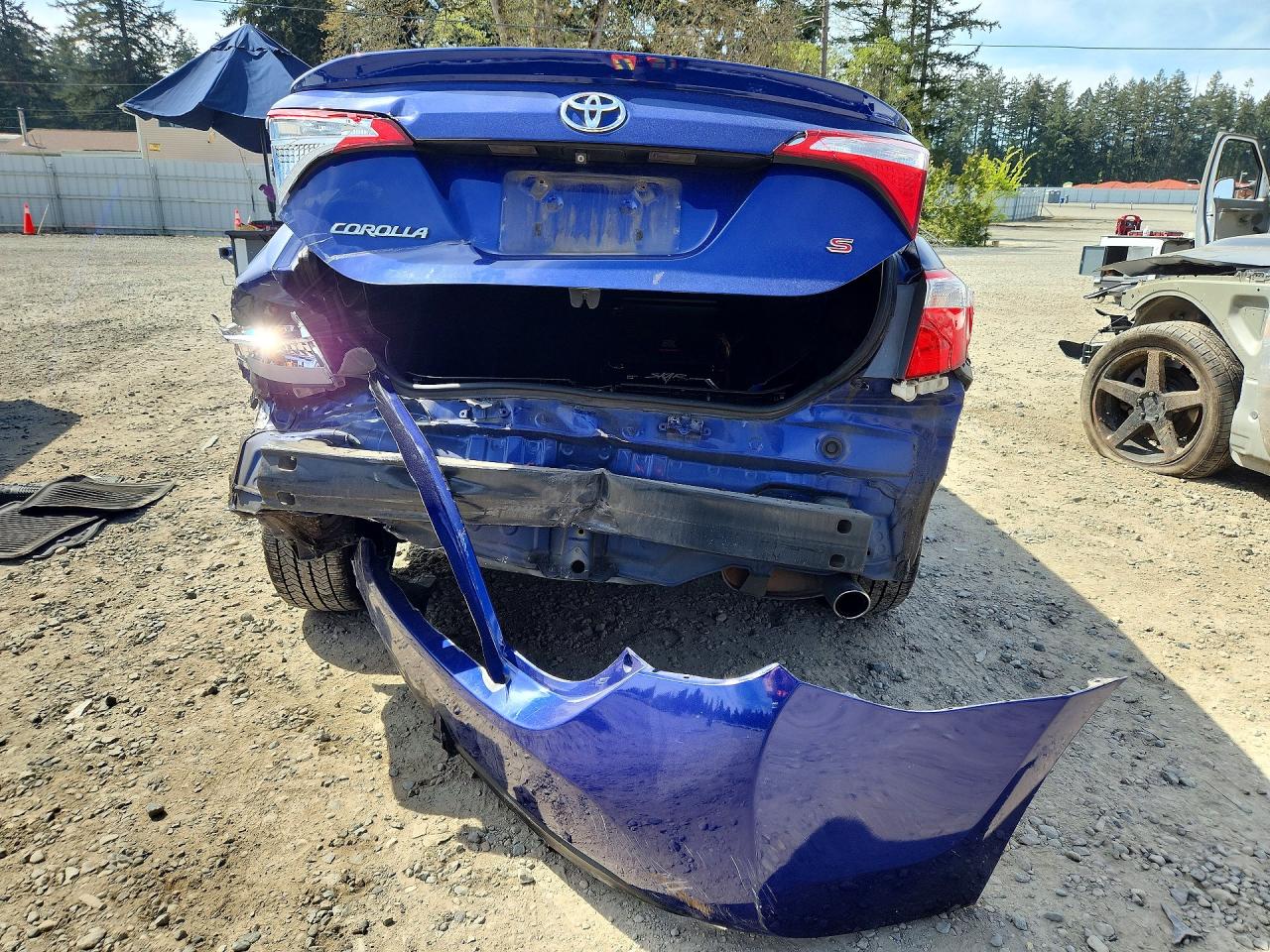 2015 Toyota Corolla S Plus Синий vin: 2T1BURHE3FC362372