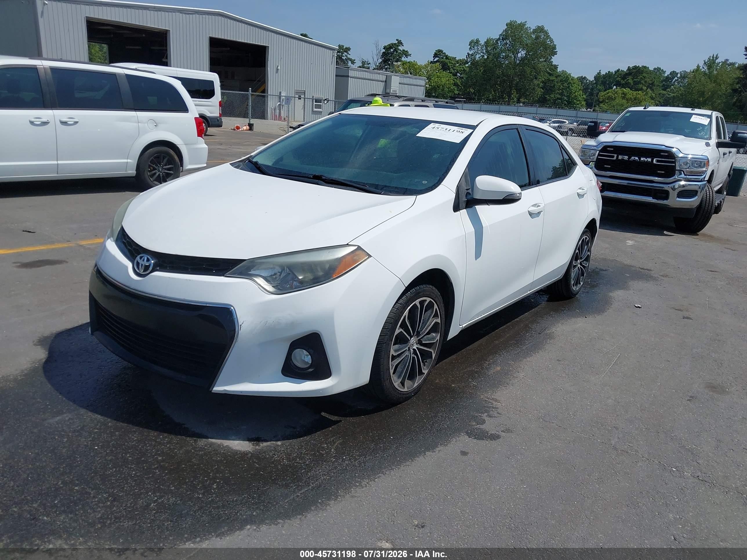 2015 Toyota Corolla S Plus White vin: 2T1BURHE3FC372612