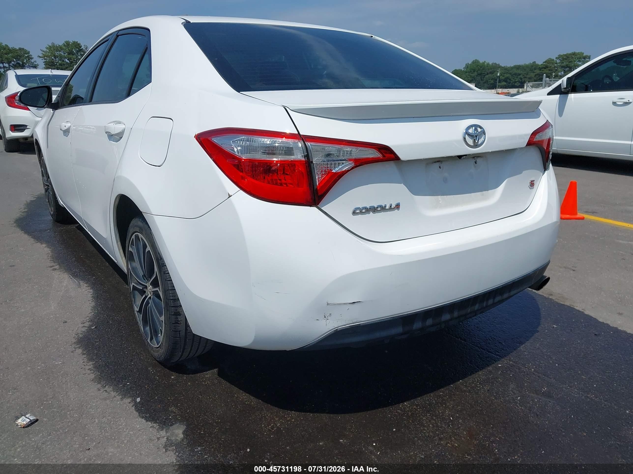 2015 Toyota Corolla S Plus White vin: 2T1BURHE3FC372612