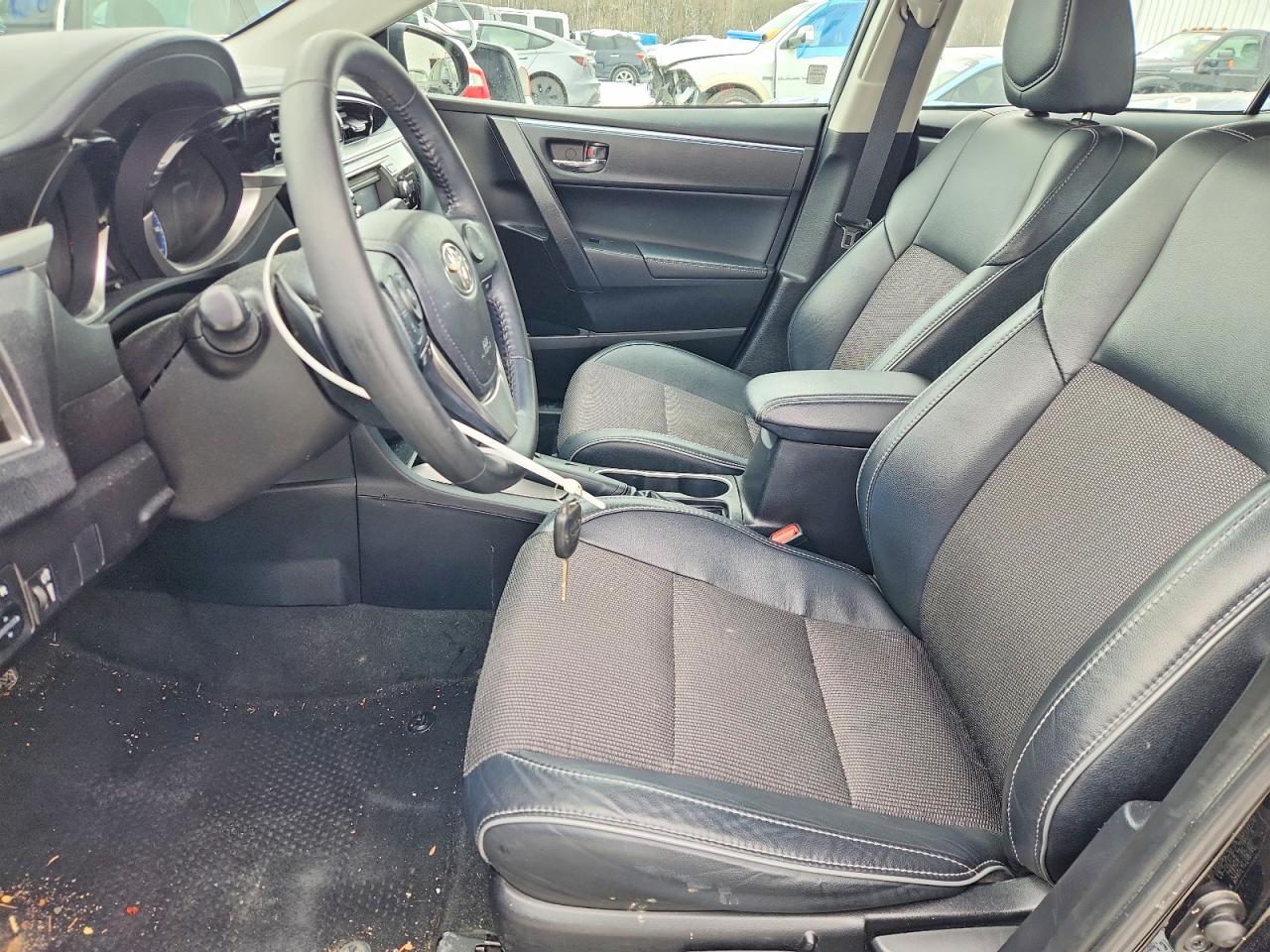 2015 Toyota Corolla S Plus Black vin: 2T1BURHE3FC381682