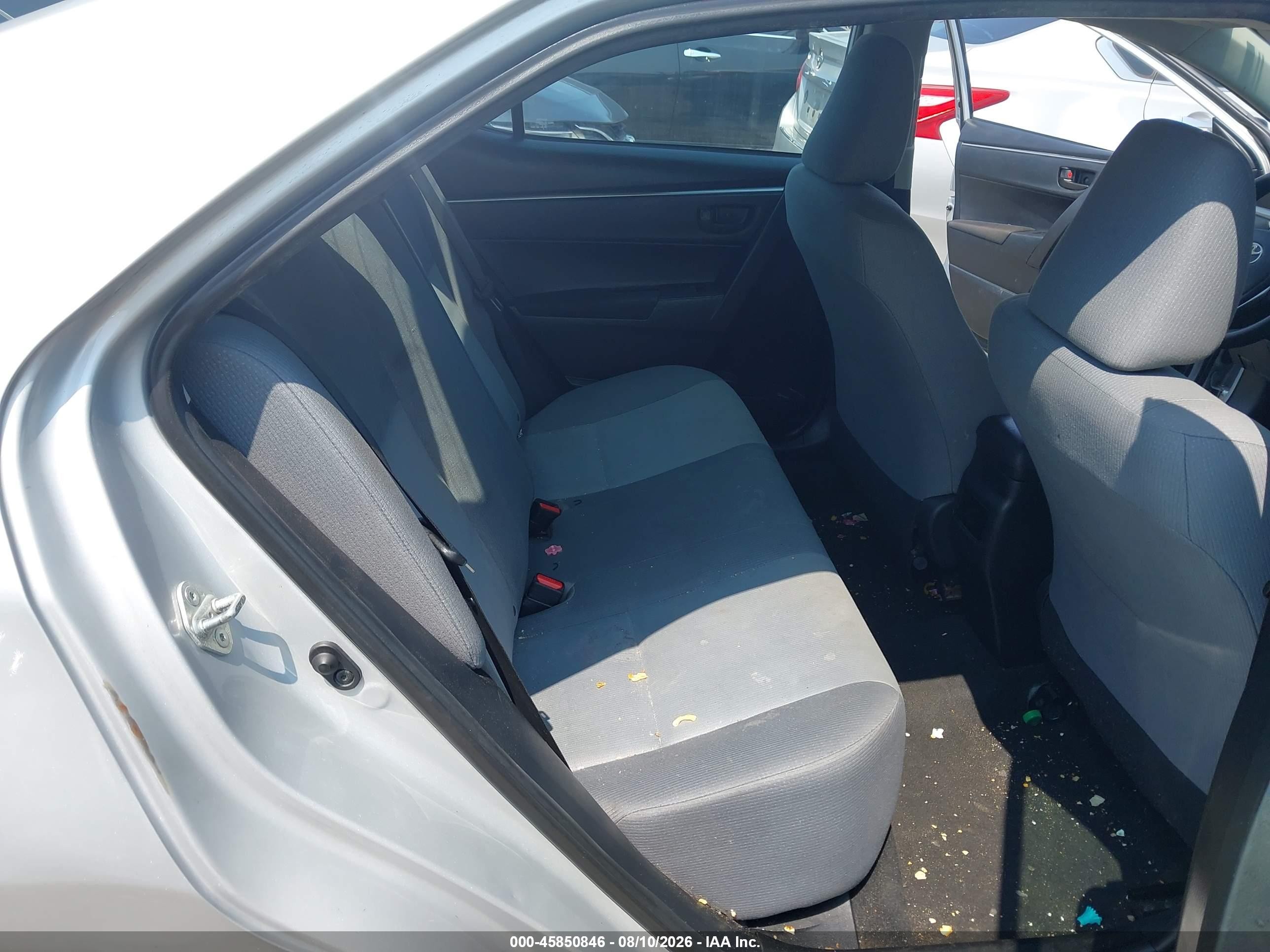 2015 Toyota Corolla L Серебряный vin: 2T1BURHE3FC394335