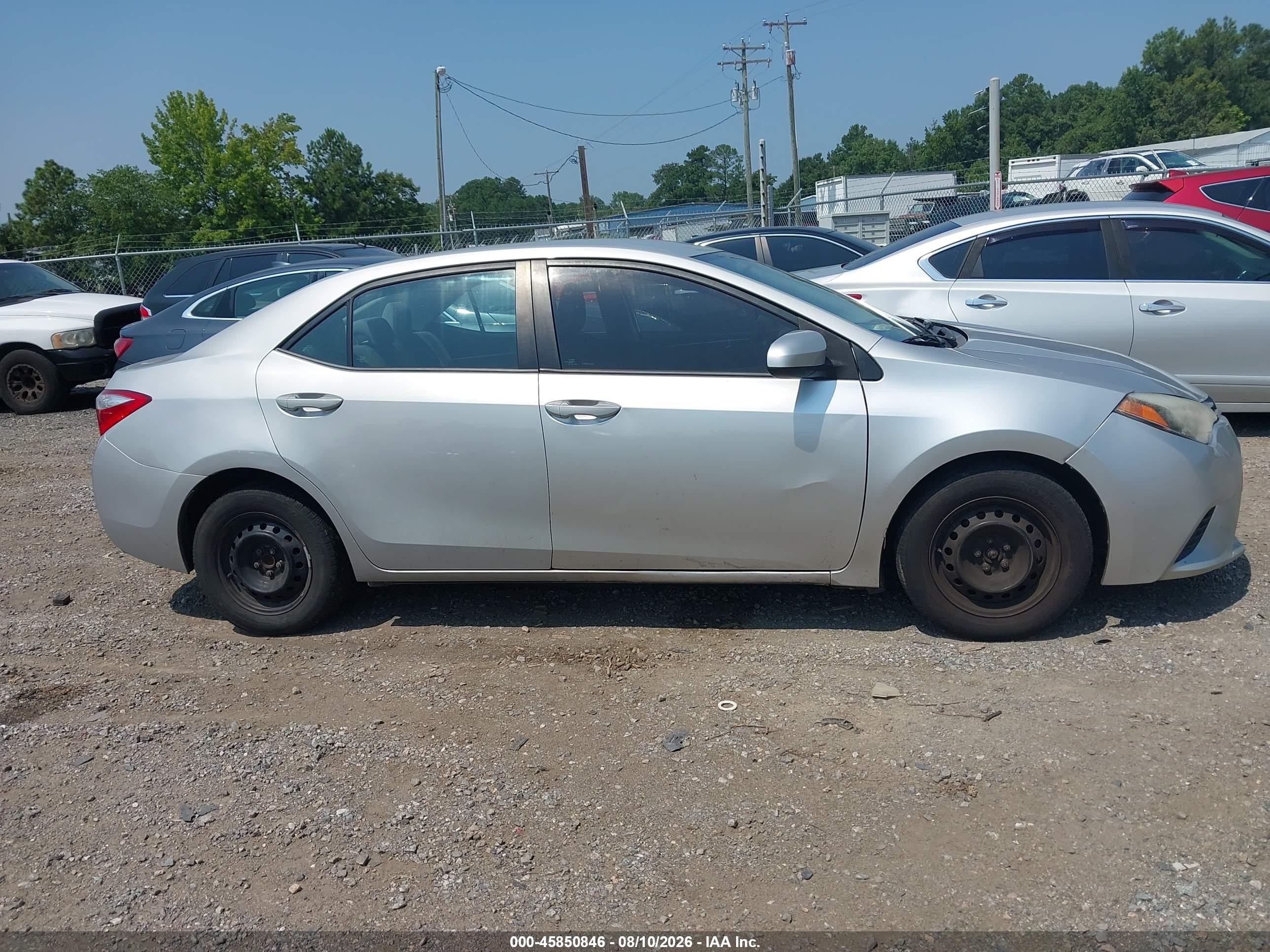 2015 Toyota Corolla L Серебряный vin: 2T1BURHE3FC394335
