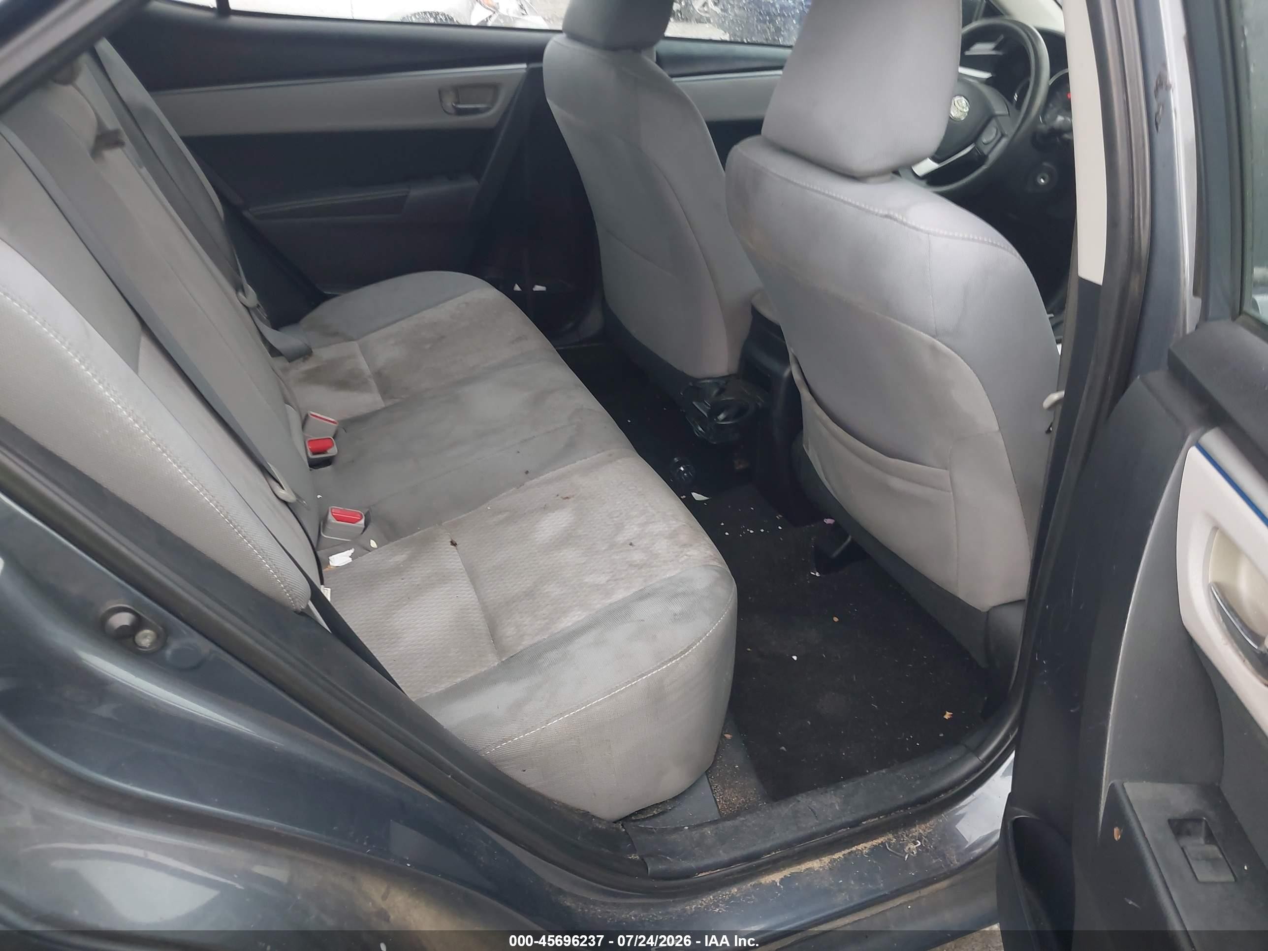 2015 Toyota Corolla Le Blue vin: 2T1BURHE3FC395792