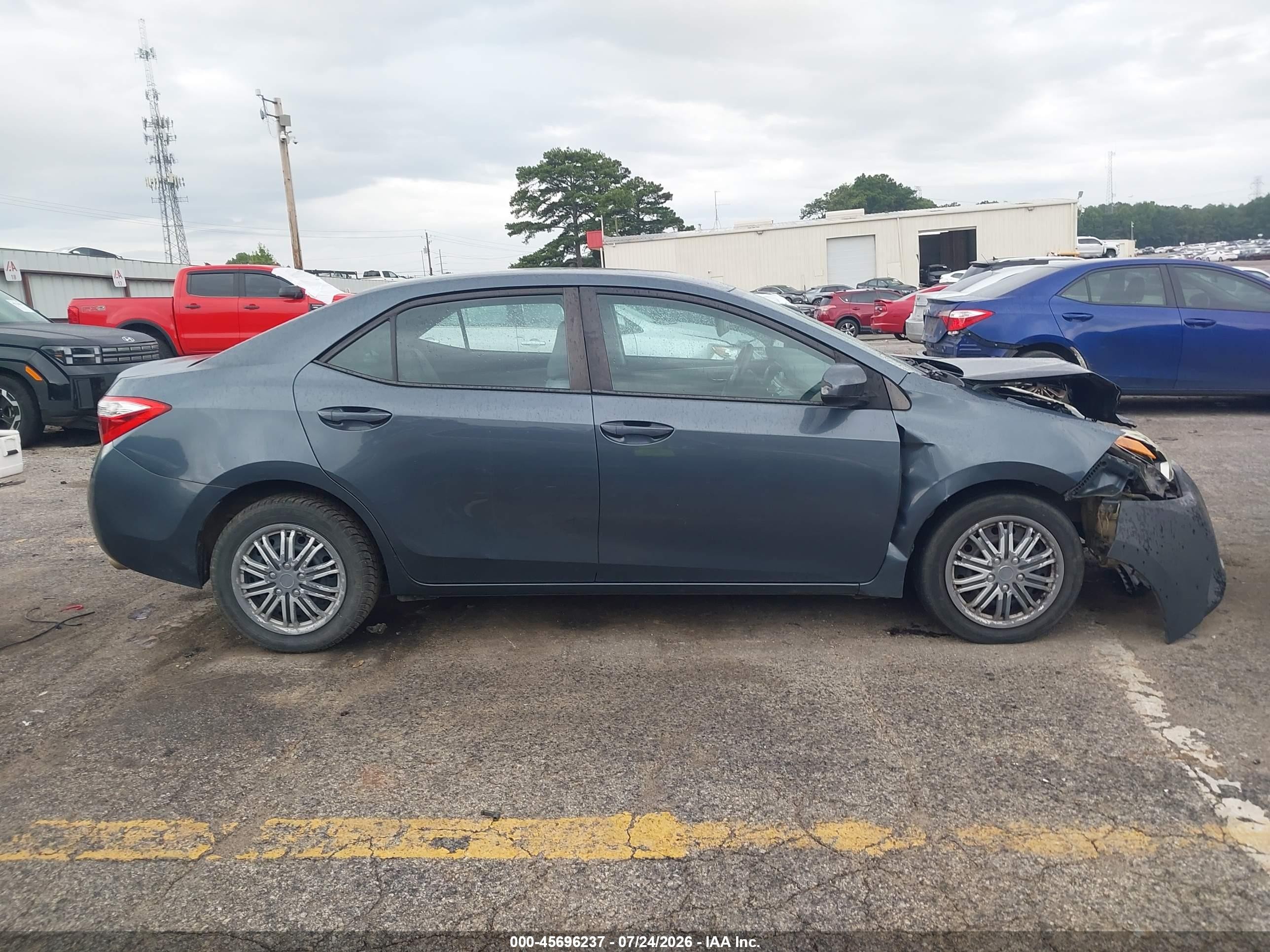 2015 Toyota Corolla Le Blue vin: 2T1BURHE3FC395792