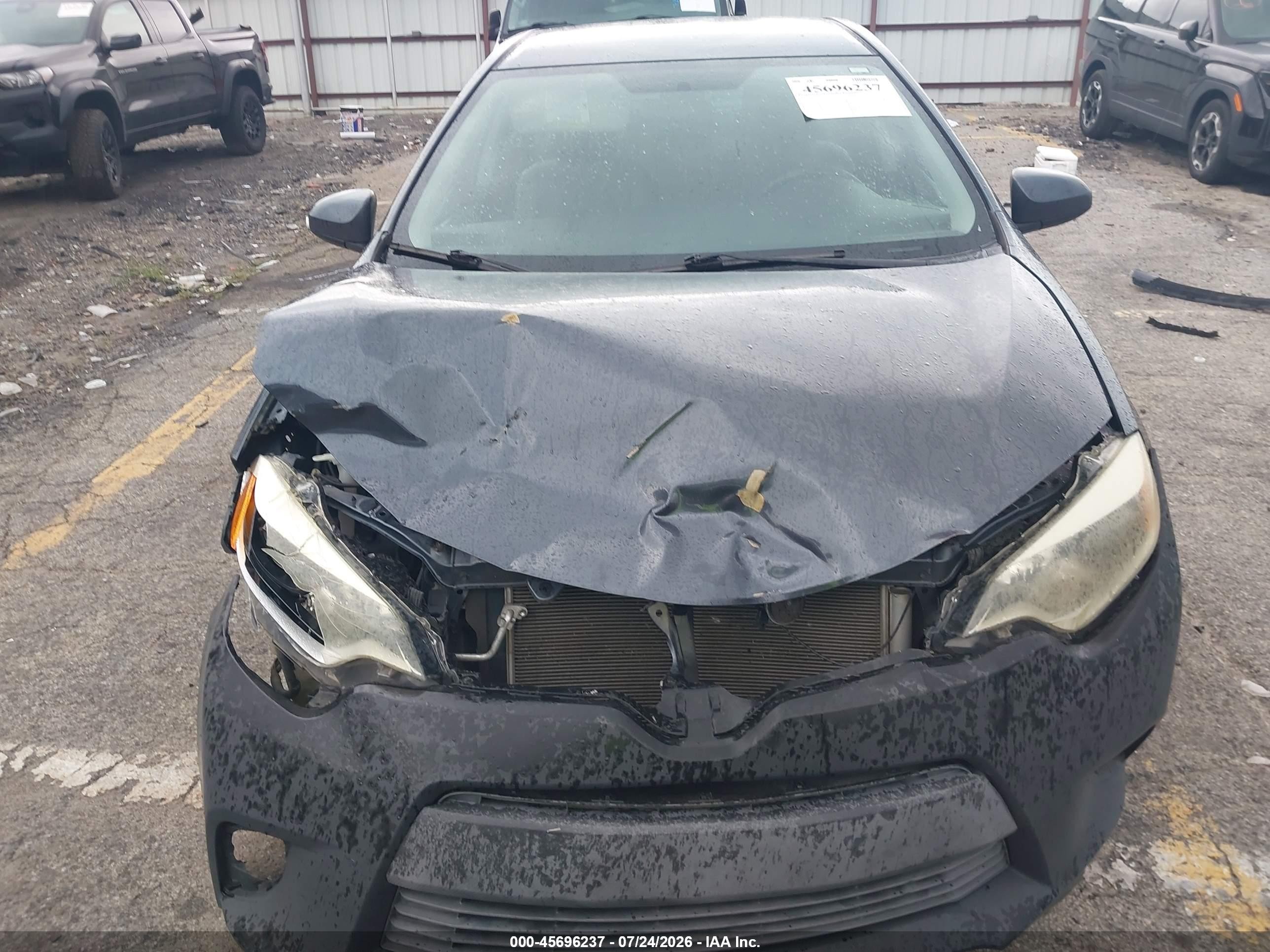 2015 Toyota Corolla Le Blue vin: 2T1BURHE3FC395792