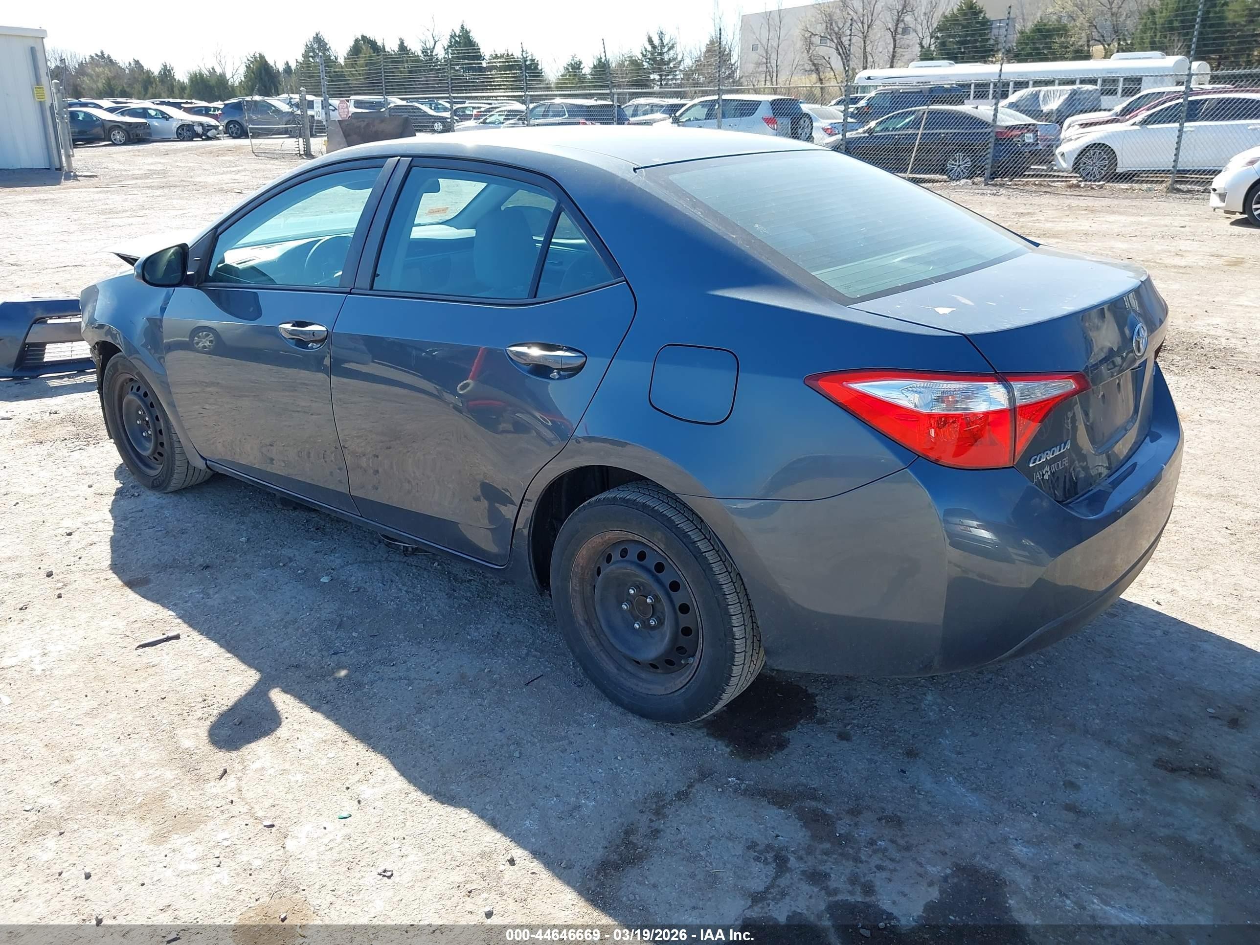 2015 Toyota Corolla Le Gray vin: 2T1BURHE3FC398658
