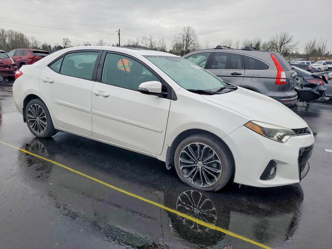 2015 Toyota Corolla White vin: 2T1BURHE3FC418388