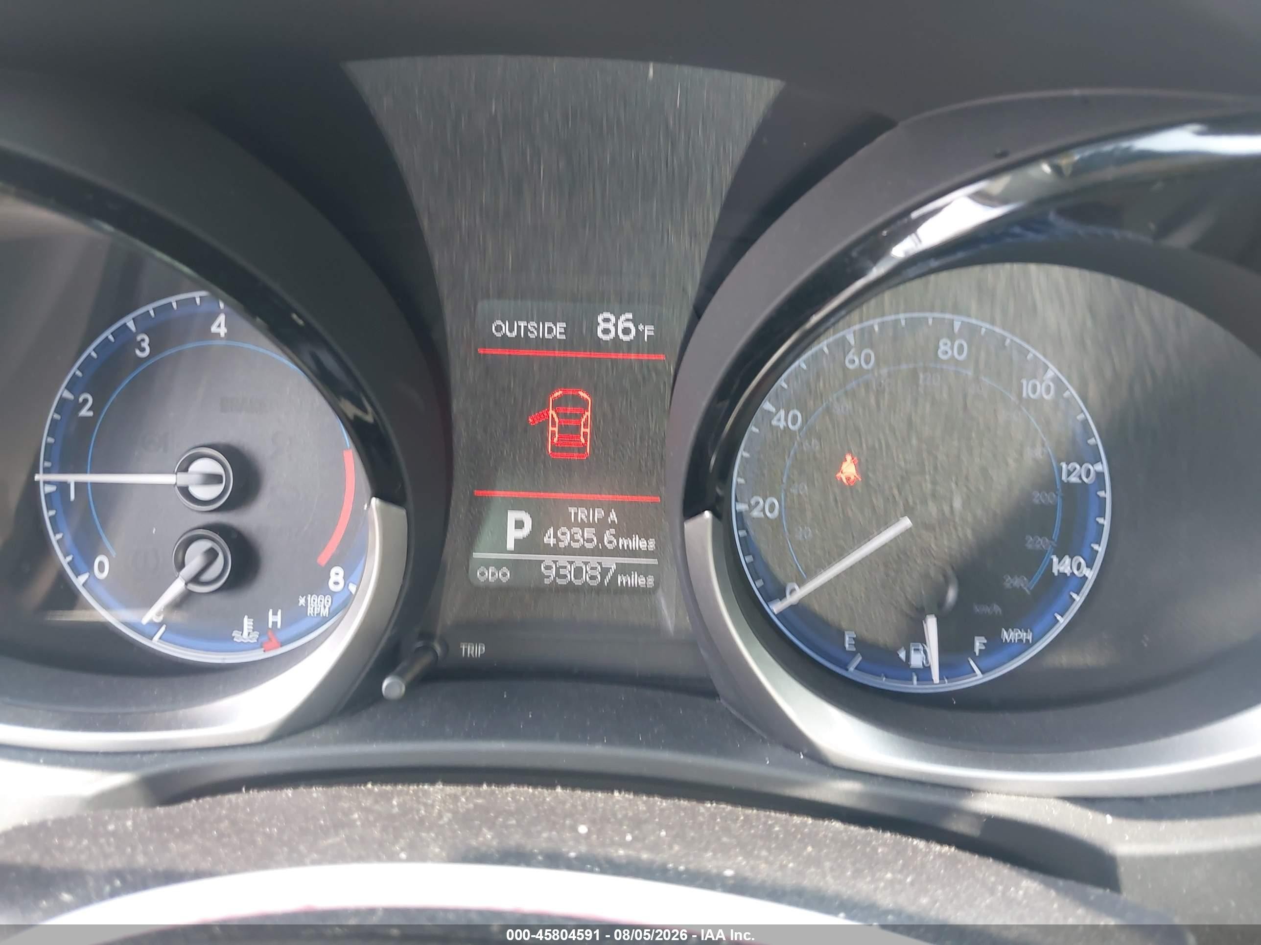 2015 Toyota Corolla S Plus Silver vin: 2T1BURHE3FC452623
