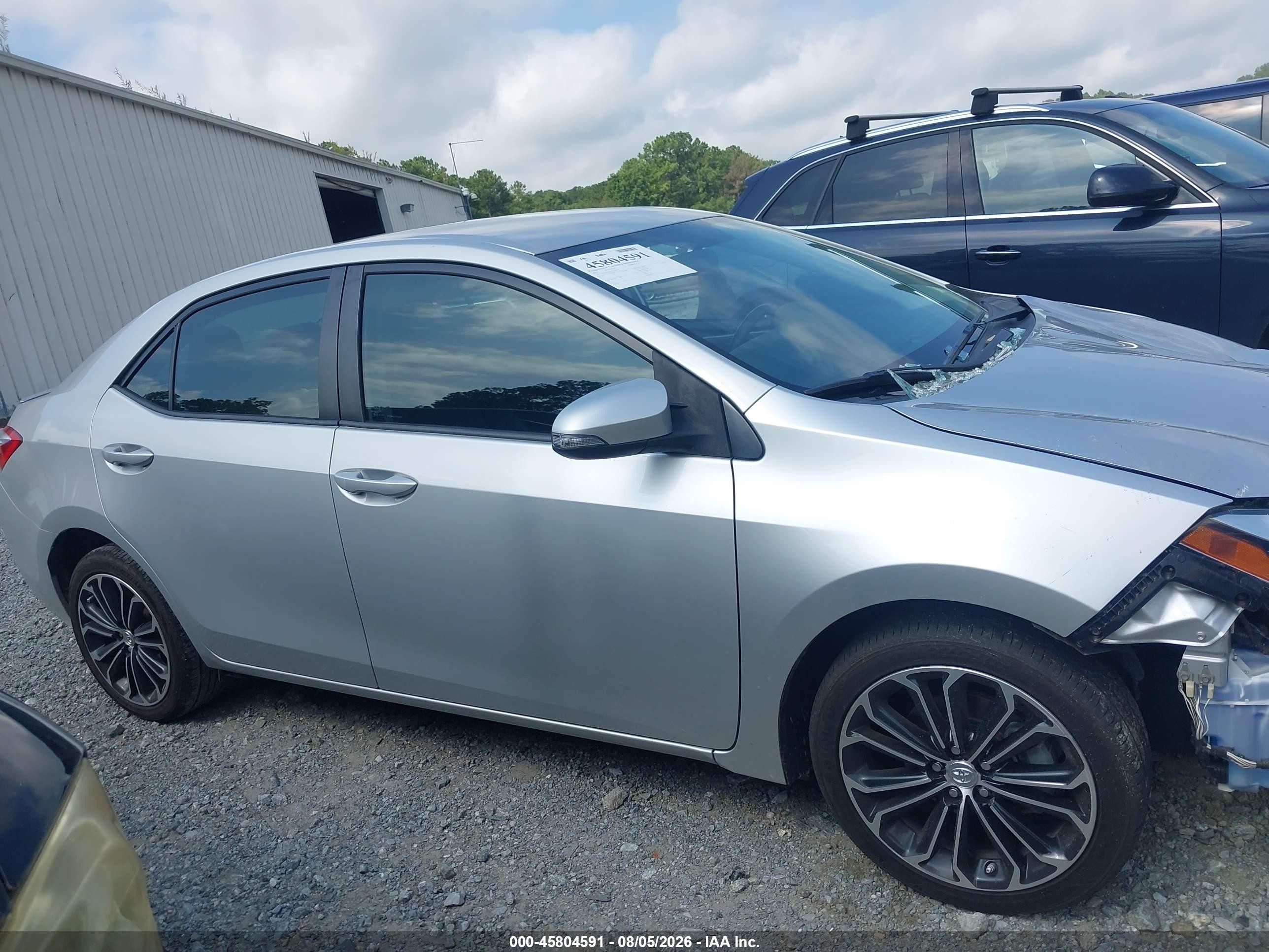 2015 Toyota Corolla S Plus Silver vin: 2T1BURHE3FC452623
