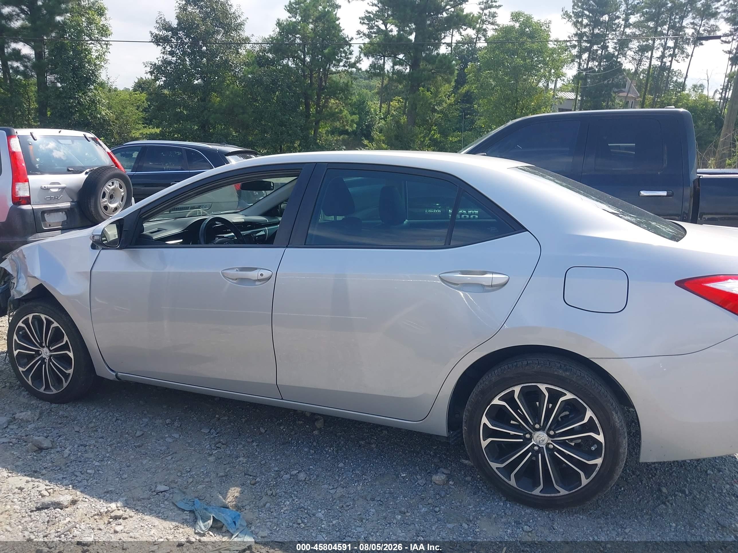 2015 Toyota Corolla S Plus Silver vin: 2T1BURHE3FC452623