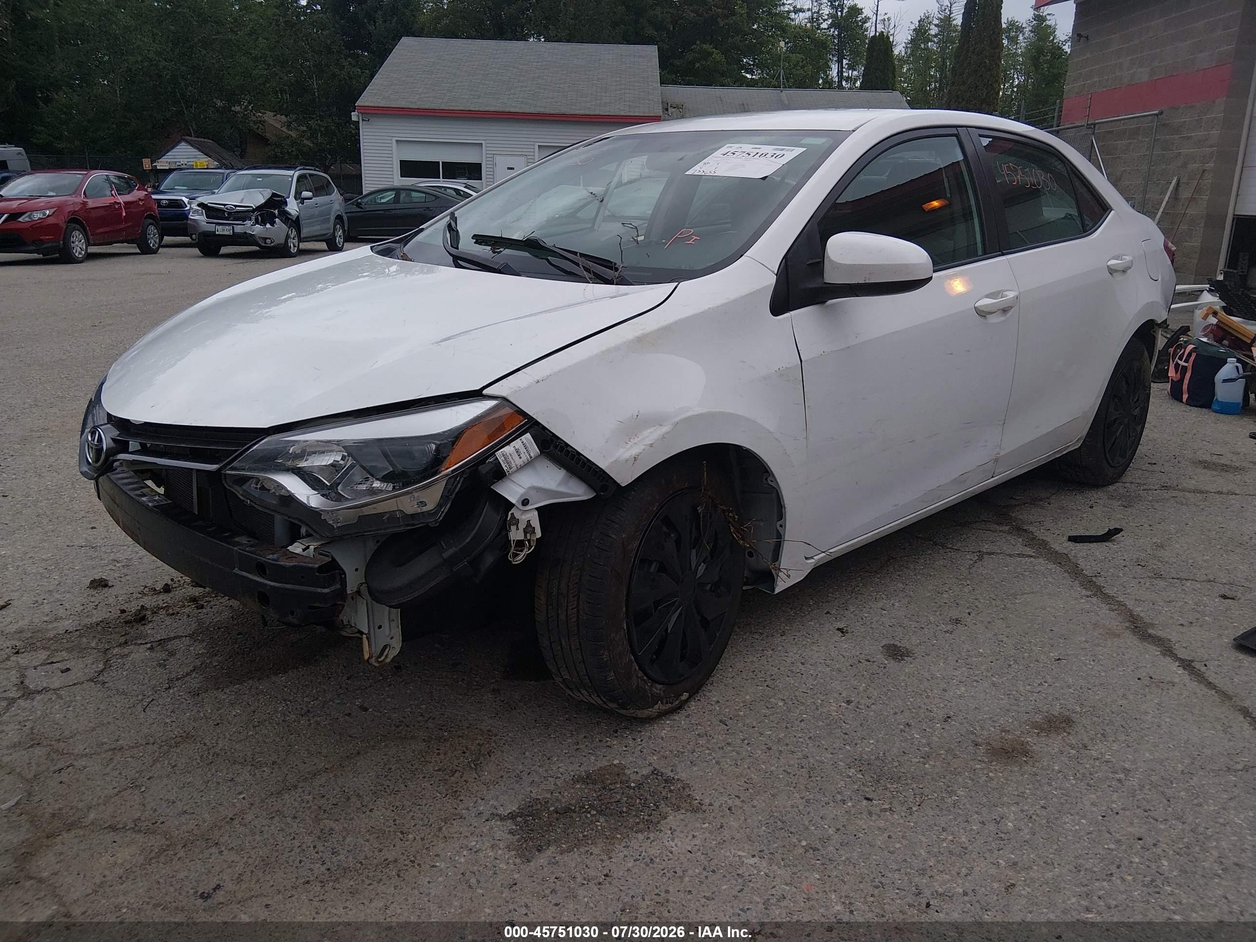 2015 Toyota Corolla Le Белый vin: 2T1BURHE3FC470118