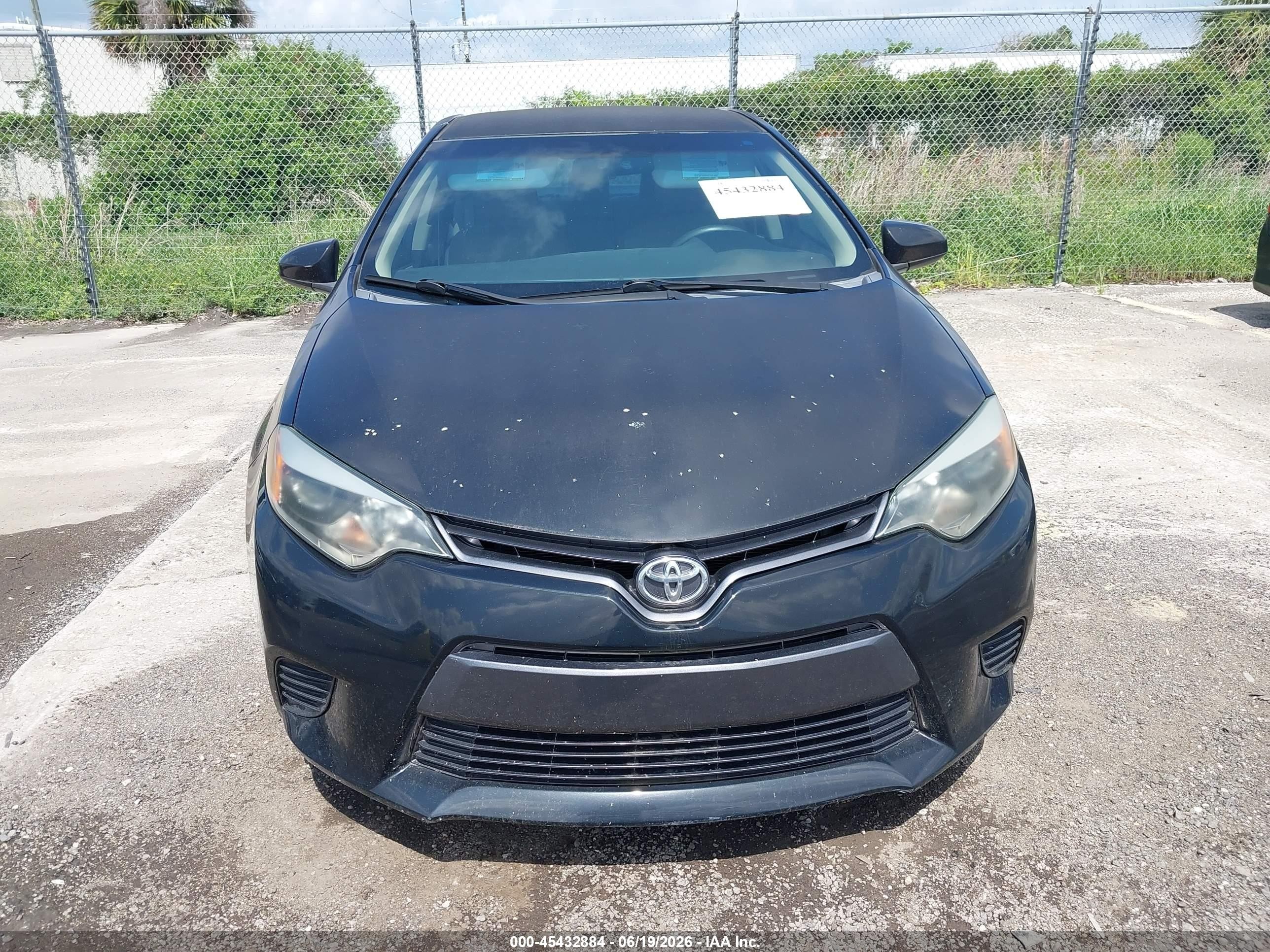 2015 Toyota Corolla Le Black vin: 2T1BURHE3FC473407