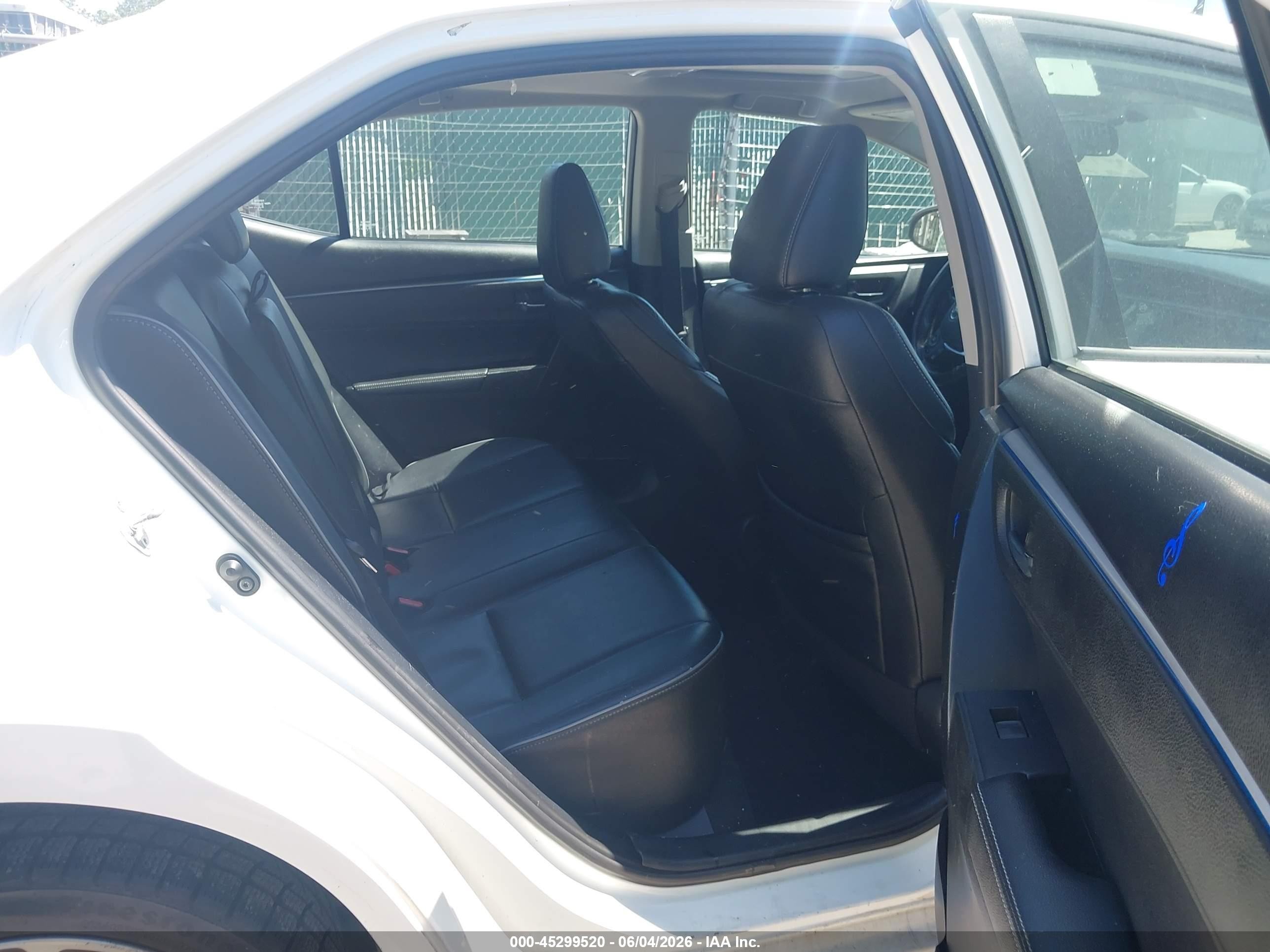 2016 Toyota Corolla S Premium White vin: 2T1BURHE3GC482304
