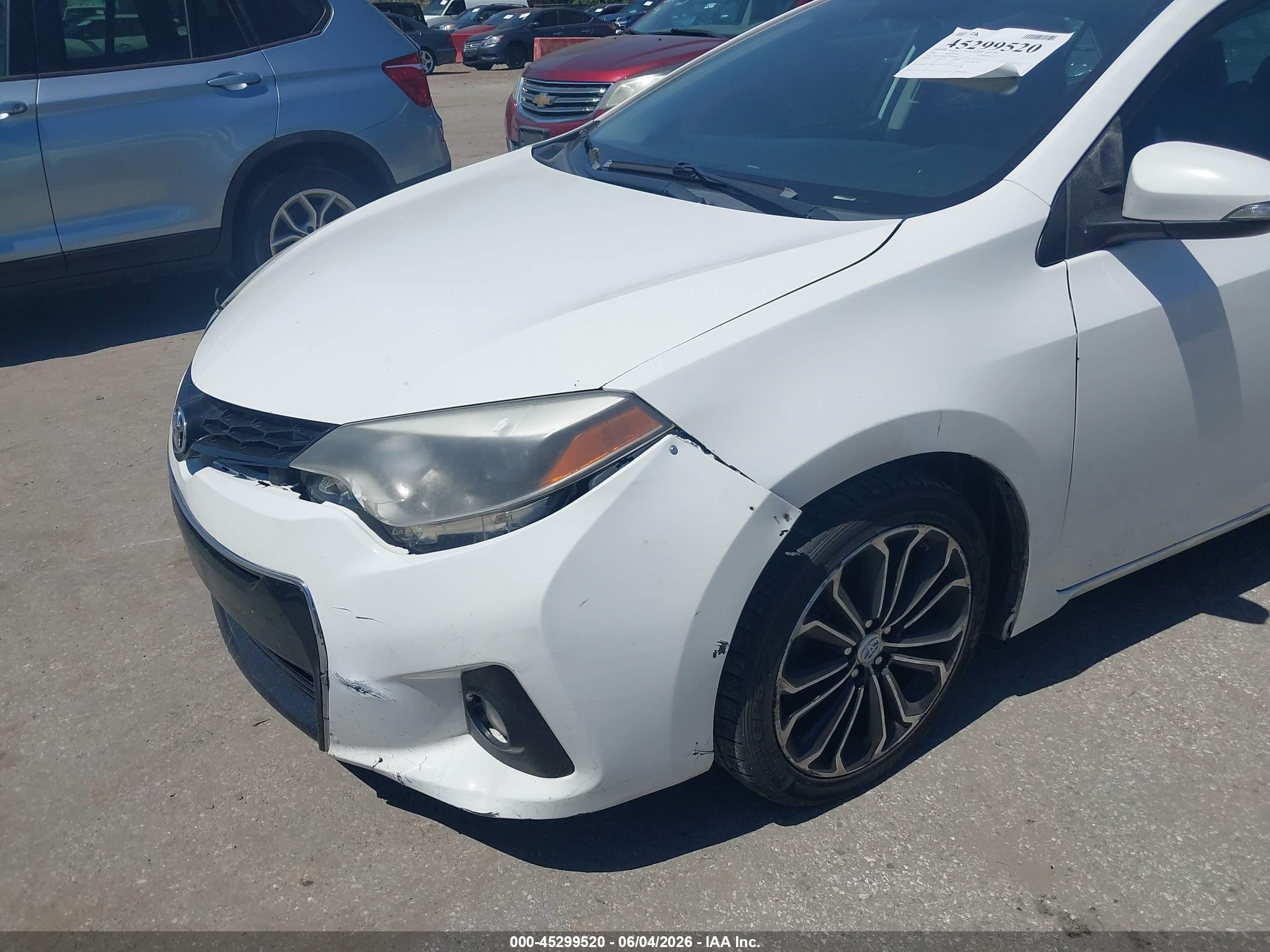 2016 Toyota Corolla S Premium White vin: 2T1BURHE3GC482304