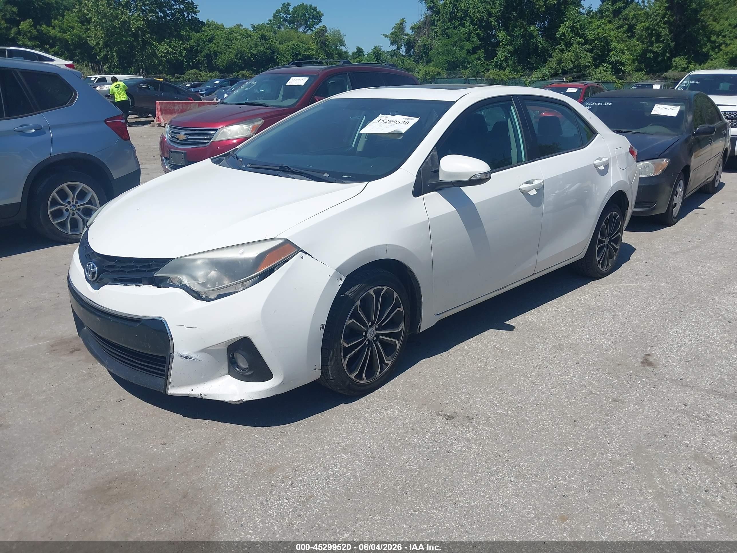 2016 Toyota Corolla S Premium White vin: 2T1BURHE3GC482304