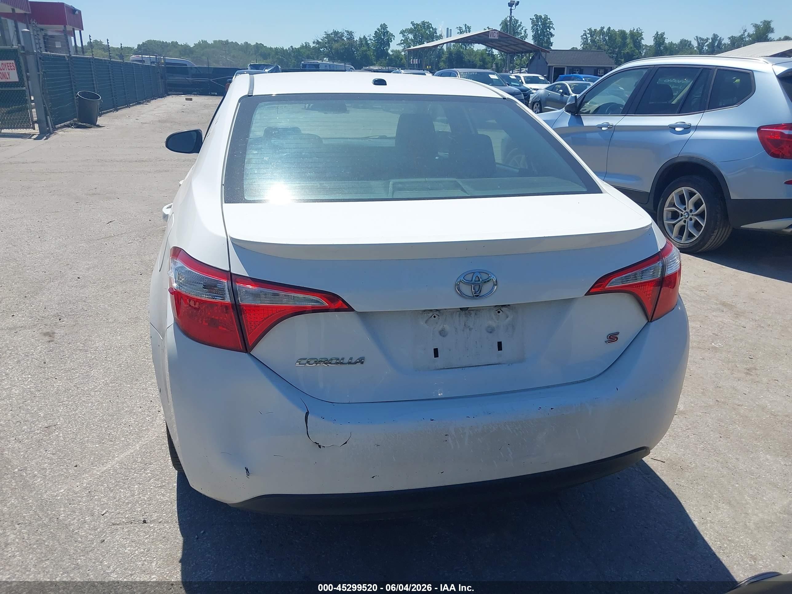 2016 Toyota Corolla S Premium White vin: 2T1BURHE3GC482304