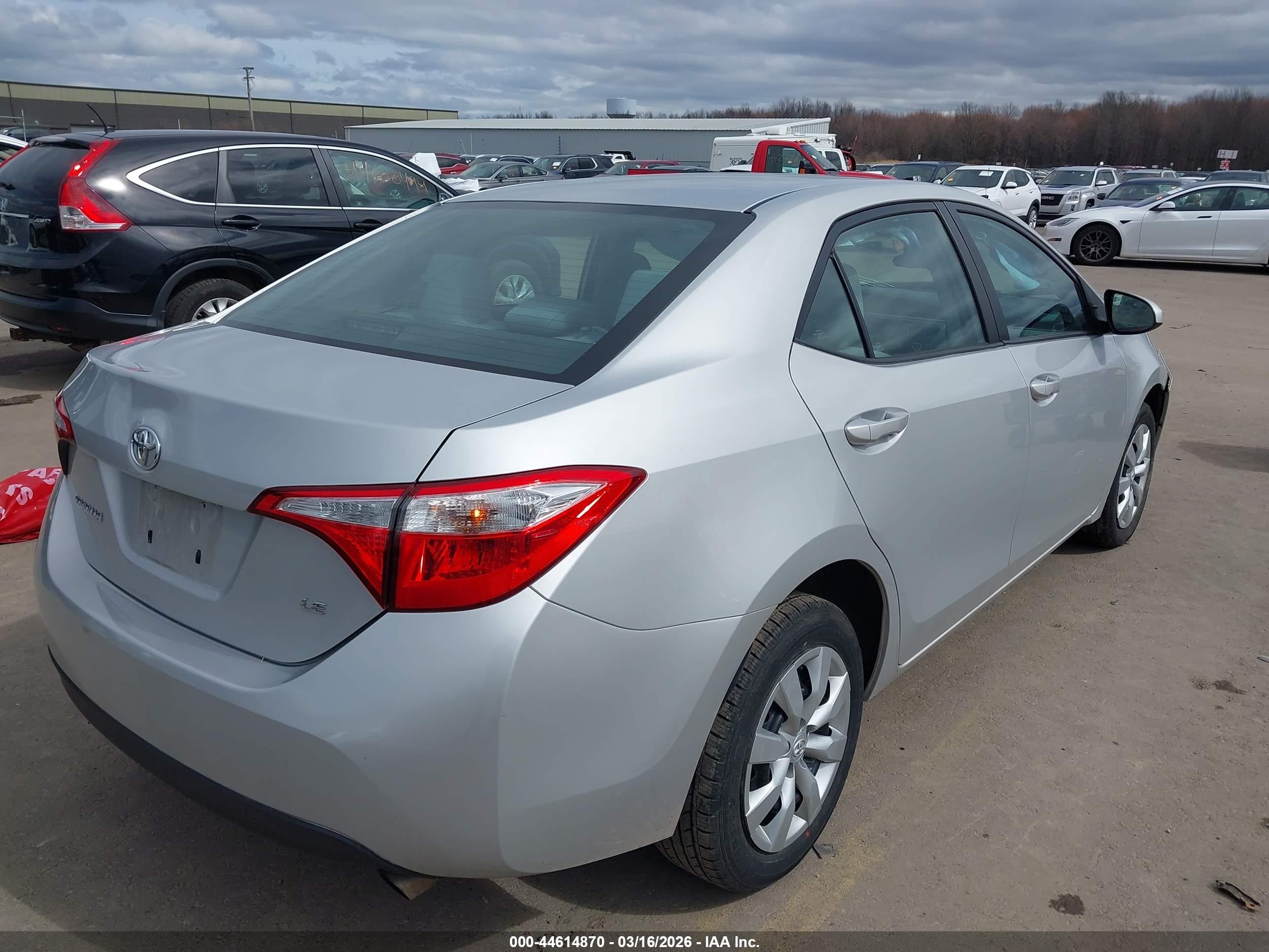 2016 Toyota Corolla Le Silver vin: 2T1BURHE3GC560788