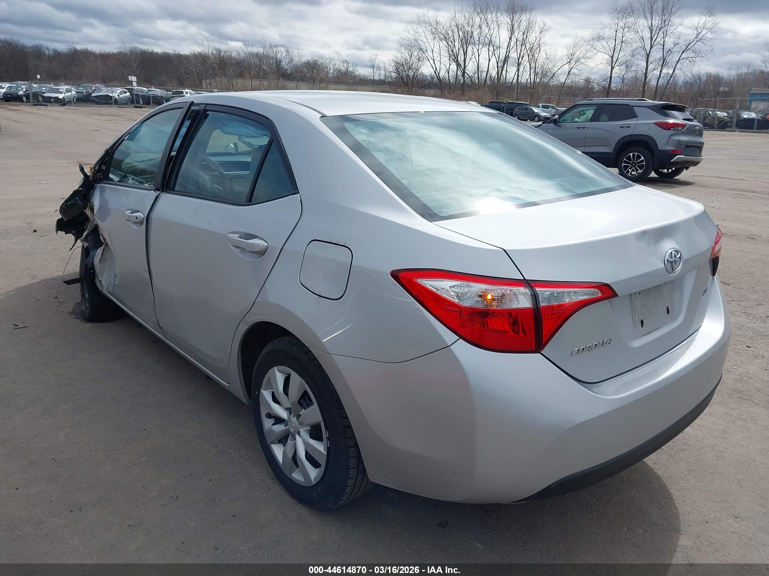 2016 Toyota Corolla Le Silver vin: 2T1BURHE3GC560788