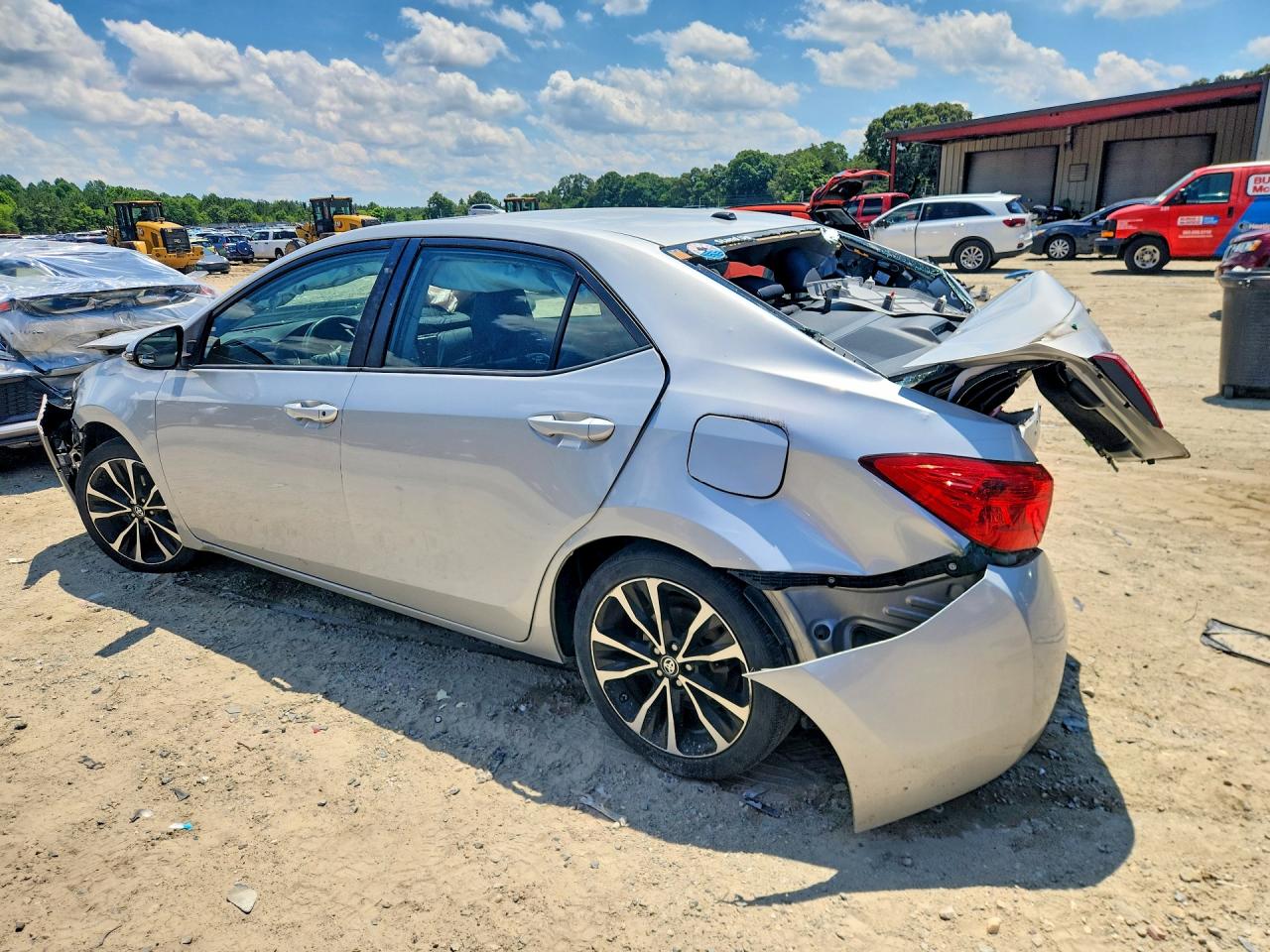 2017 Toyota Corolla Xse Silver vin: 2T1BURHE3HC784807
