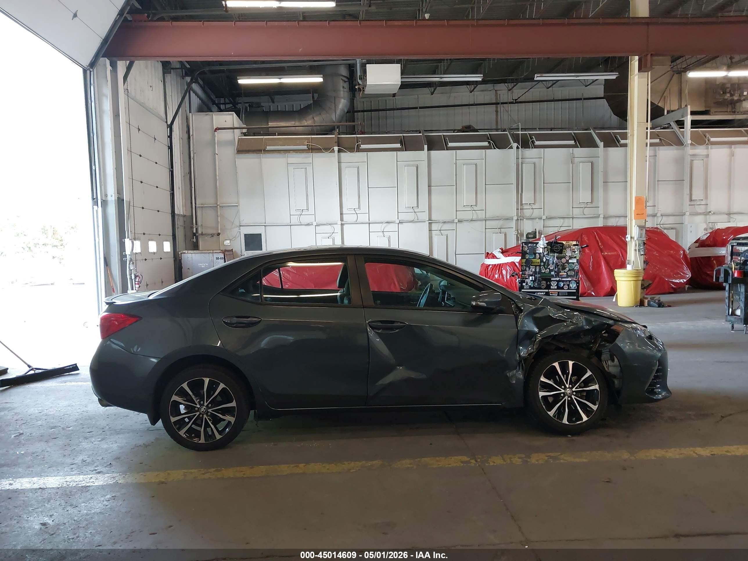 2017 Toyota Corolla Se Gray vin: 2T1BURHE3HC961727
