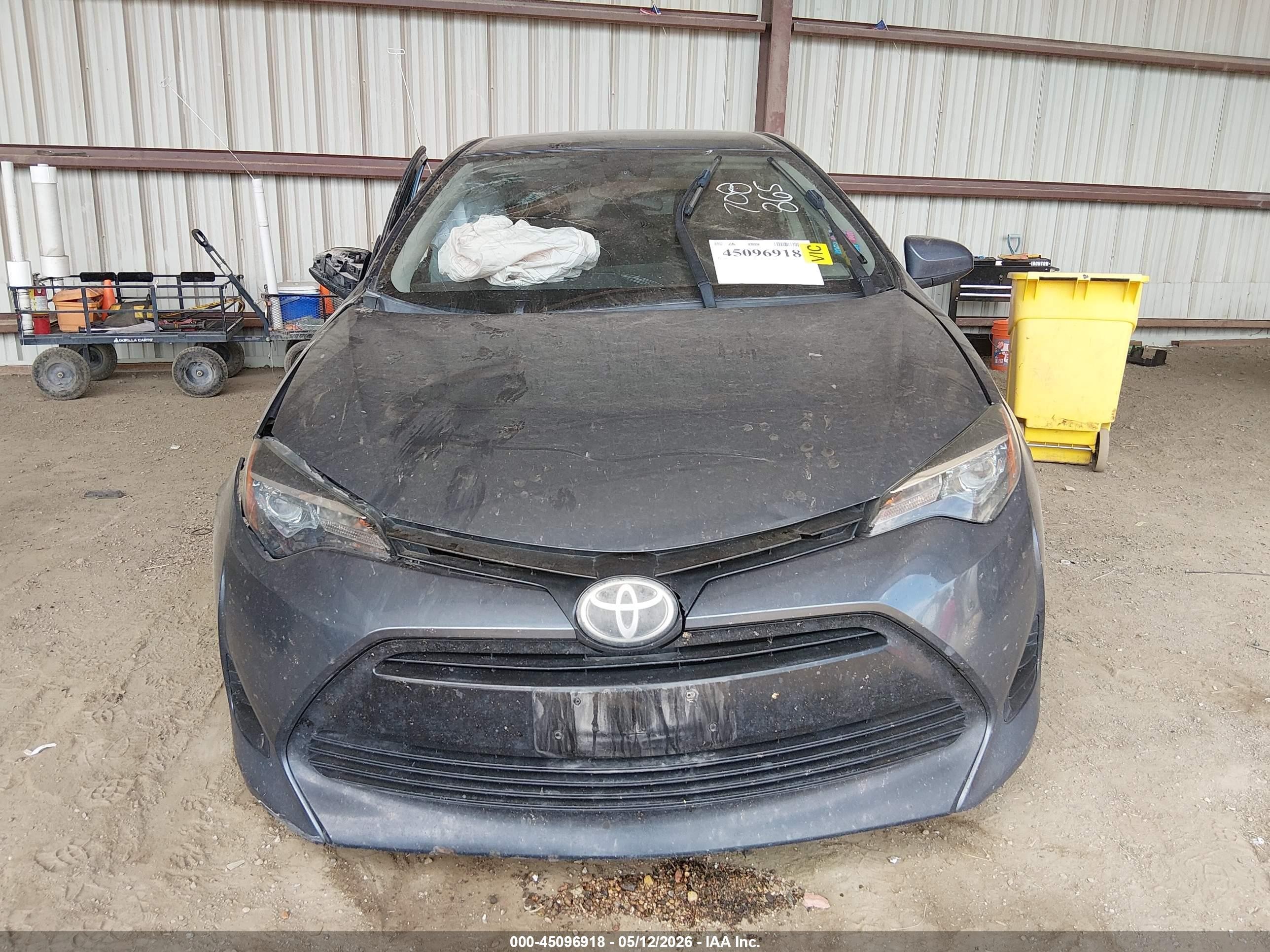 2019 Toyota Corolla Le Серый vin: 2T1BURHE3KC152221