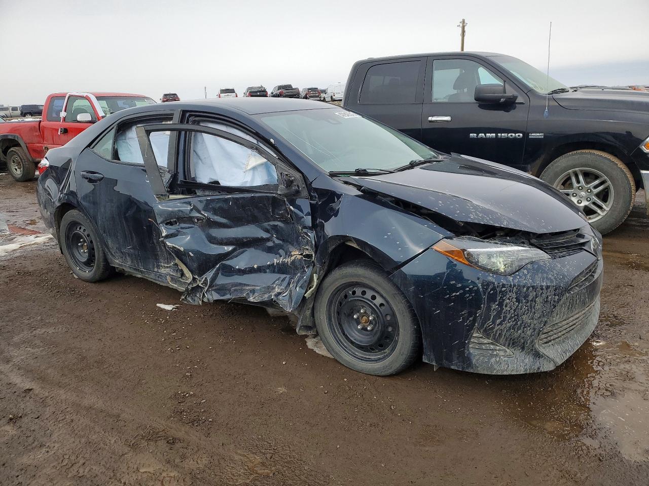 2019 Toyota Corolla L Blue vin: 2T1BURHE3KC158620