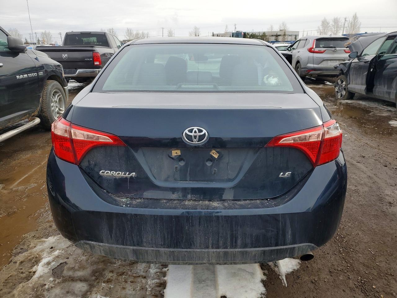 2019 Toyota Corolla L Blue vin: 2T1BURHE3KC158620