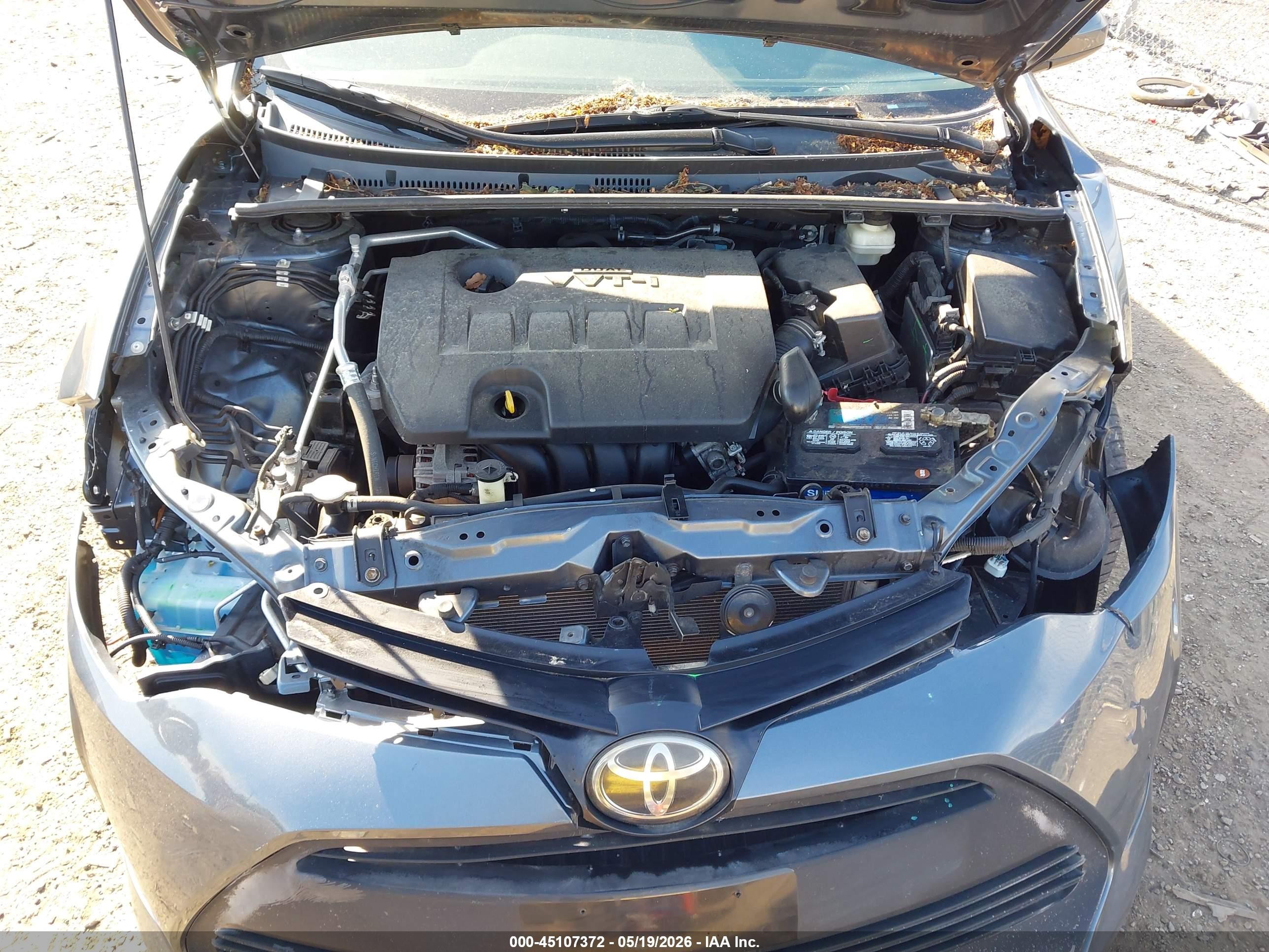 2019 Toyota Corolla Le Navy vin: 2T1BURHE3KC167964