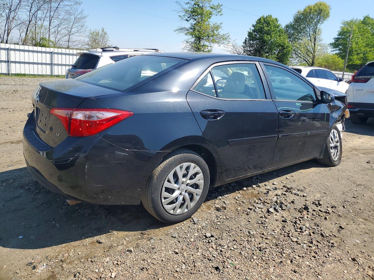 2019 Toyota Corolla Le Black vin: 2T1BURHE3KC177474