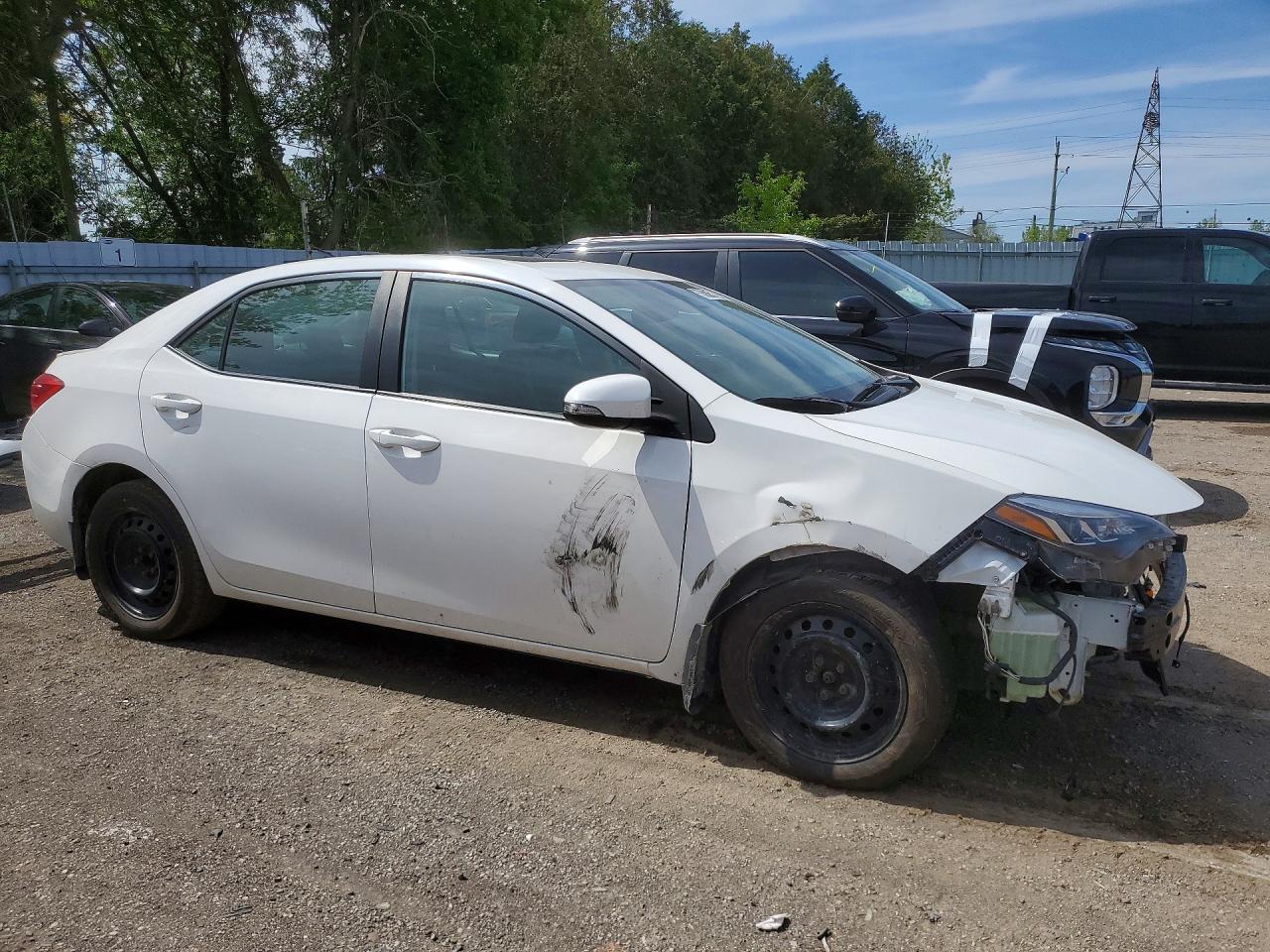 2019 Toyota Corolla L White vin: 2T1BURHE3KC178110