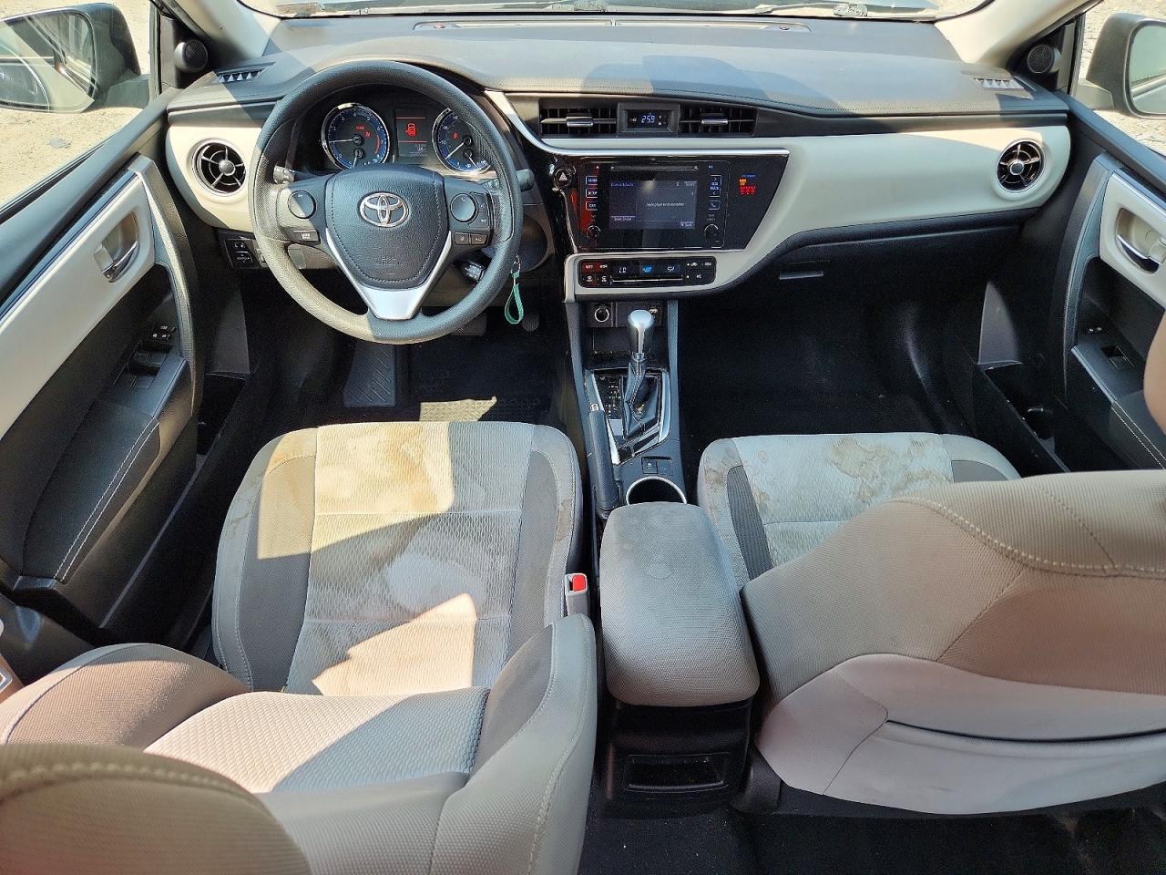 2019 Toyota Corolla Le Black vin: 2T1BURHE3KC209789