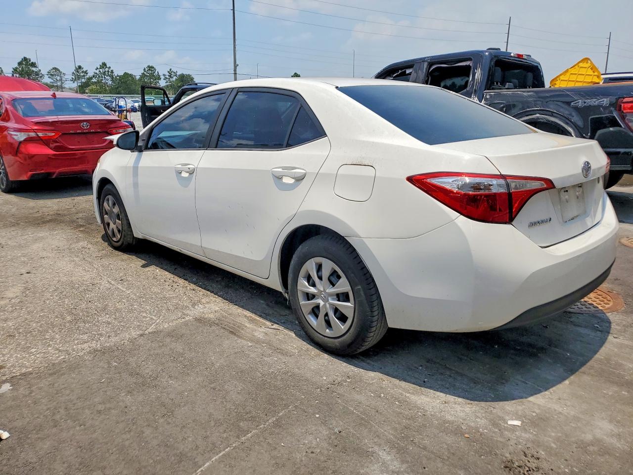 2014 Toyota Corolla L White vin: 2T1BURHE4EC020184