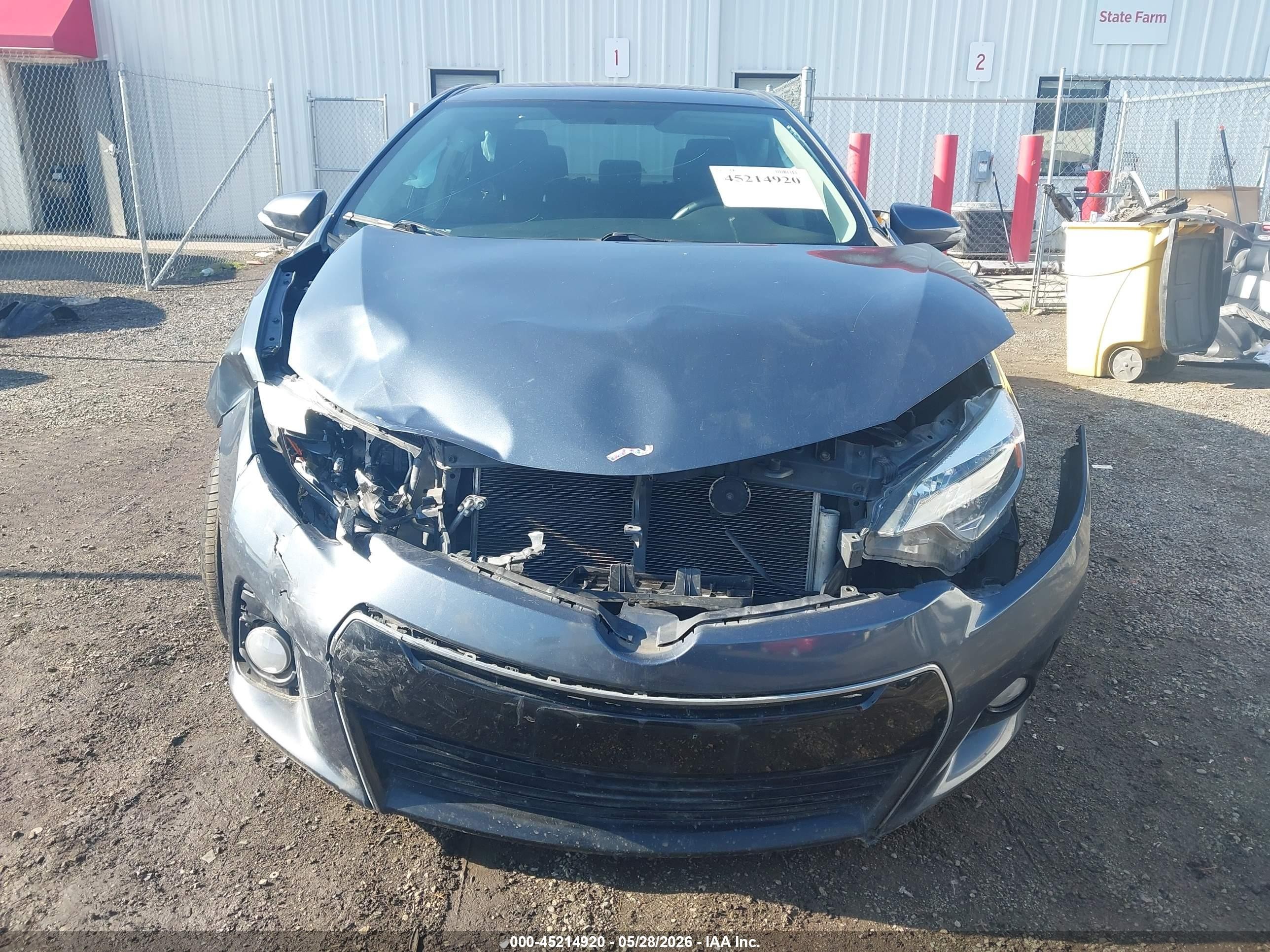 2014 Toyota Corolla S Plus Blue vin: 2T1BURHE4EC022081