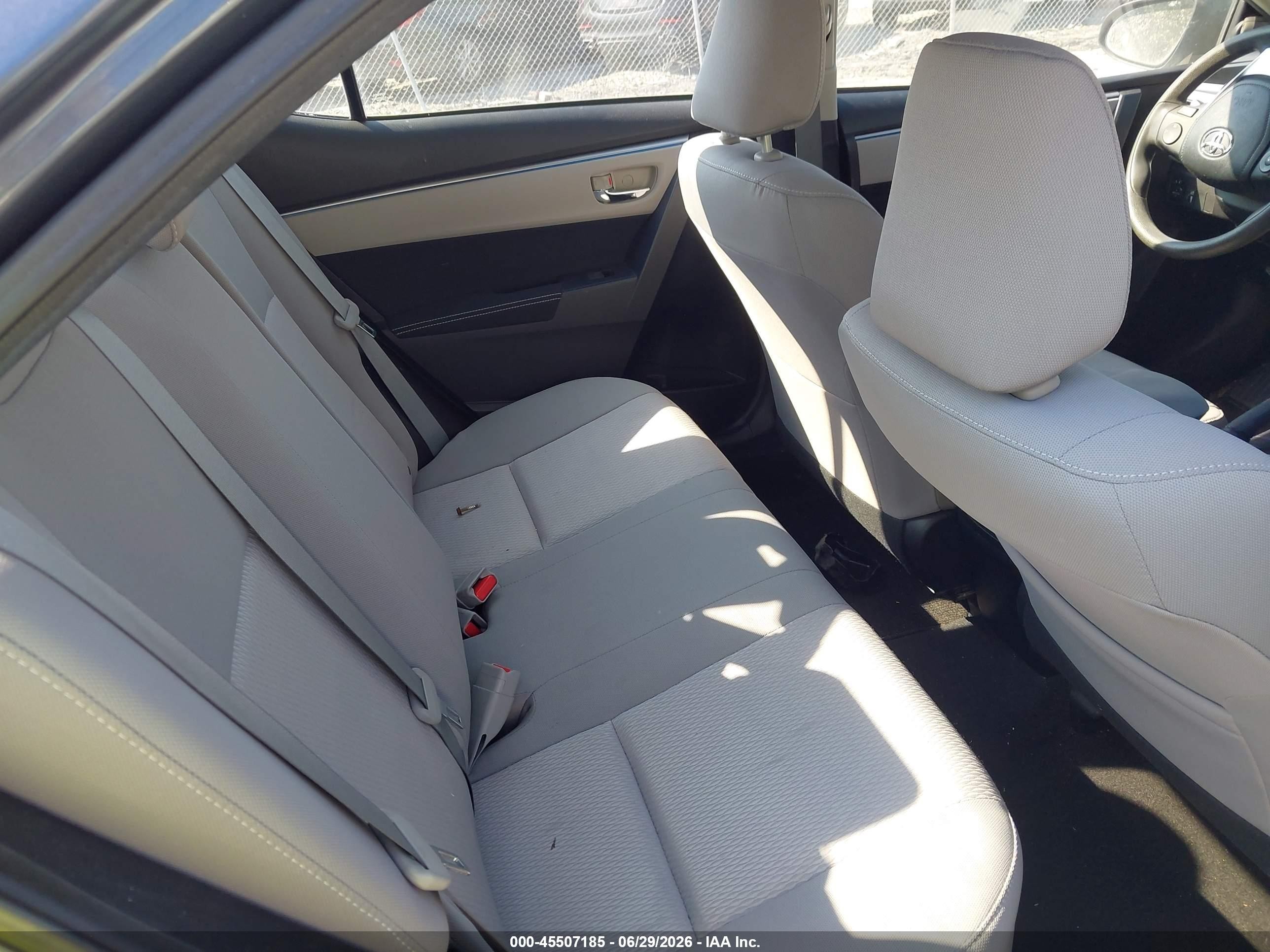 2014 Toyota Corolla Le Blue vin: 2T1BURHE4EC026034