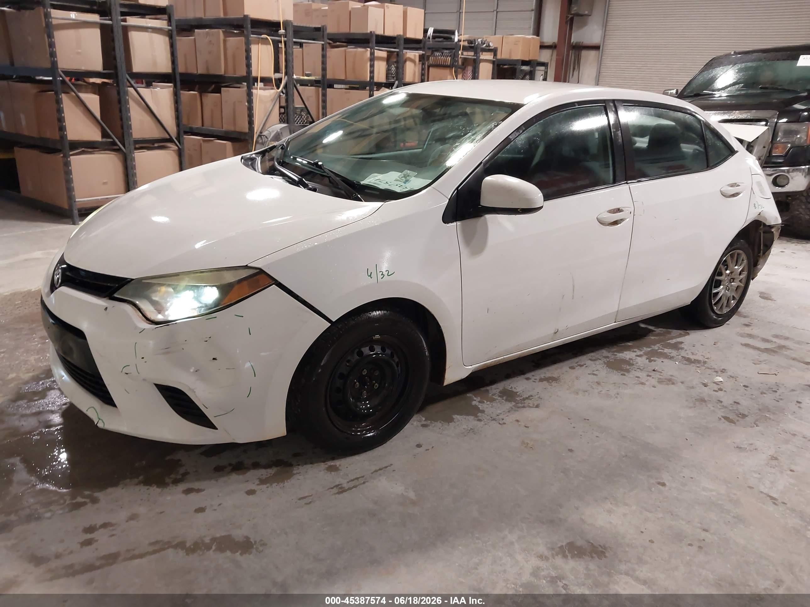 2014 Toyota Corolla L White vin: 2T1BURHE4EC026342