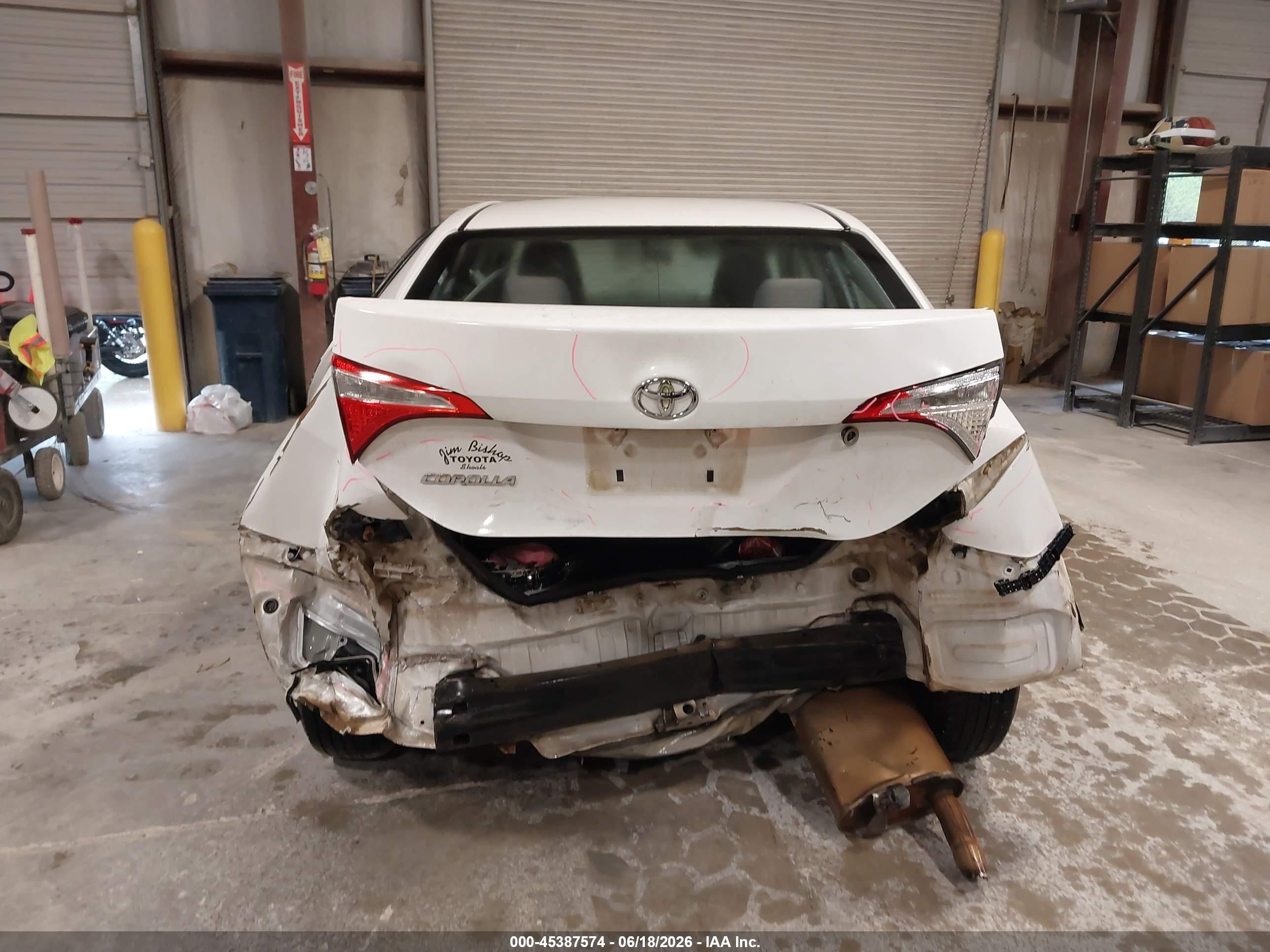 2014 Toyota Corolla L White vin: 2T1BURHE4EC026342