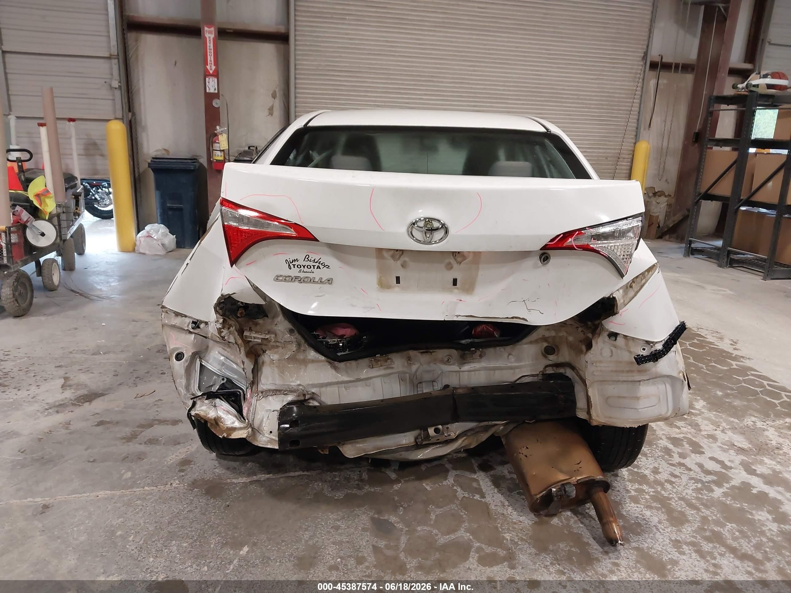 2014 Toyota Corolla L White vin: 2T1BURHE4EC026342