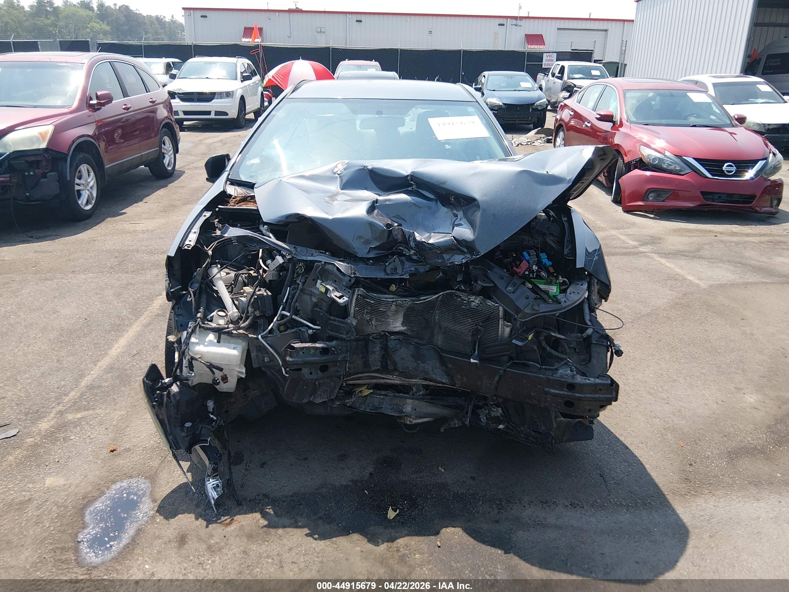 2014 Toyota Corolla Le Blue vin: 2T1BURHE4EC029046