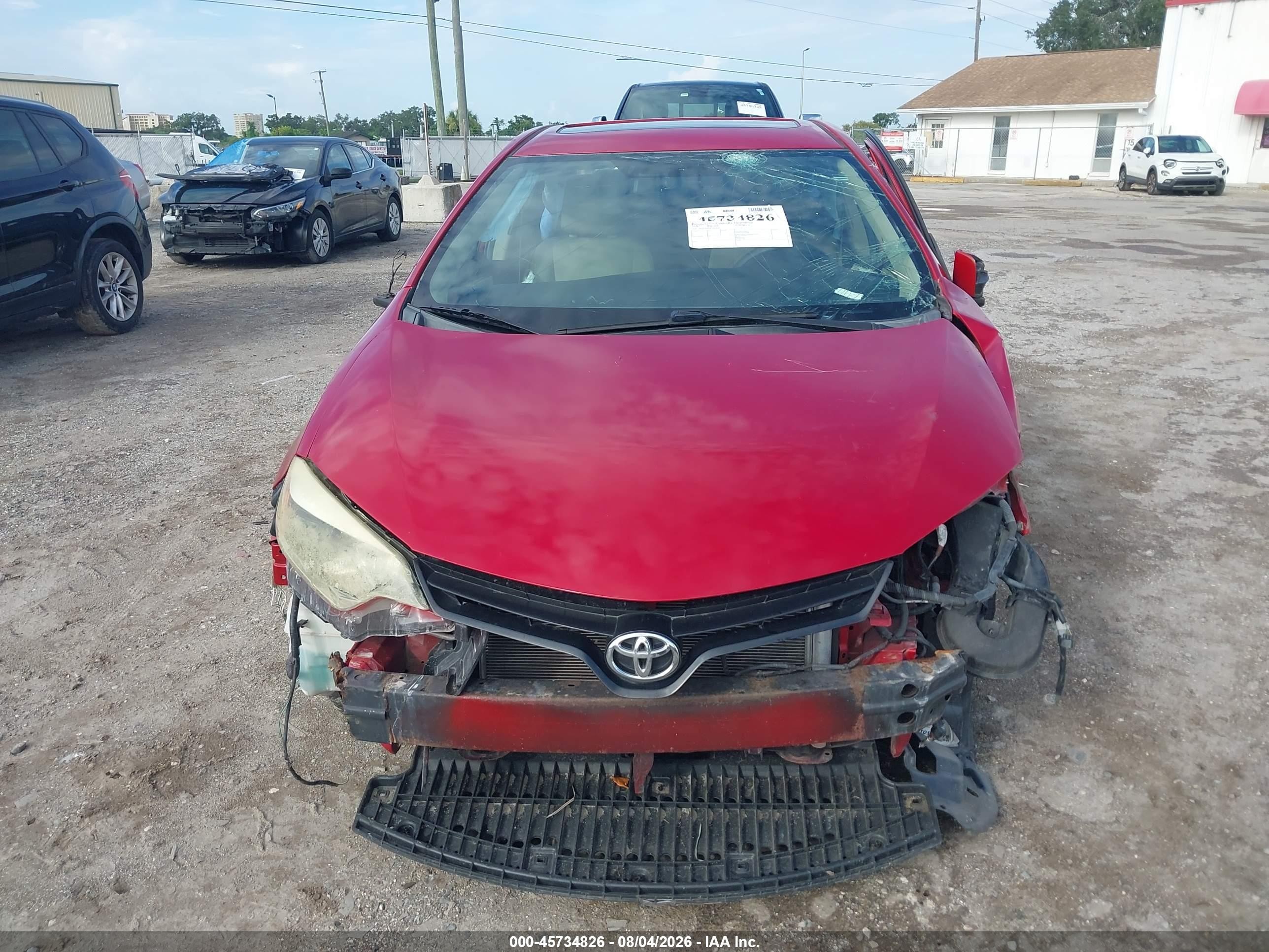 2014 Toyota Corolla Le Plus Red vin: 2T1BURHE4EC030617