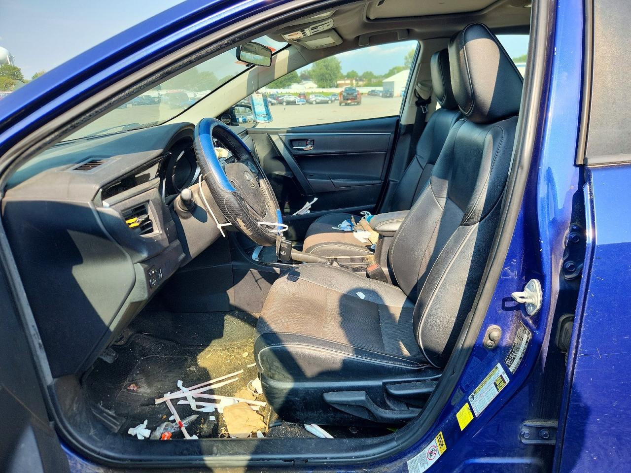 2014 Toyota Corolla S Plus Blue vin: 2T1BURHE4EC030777