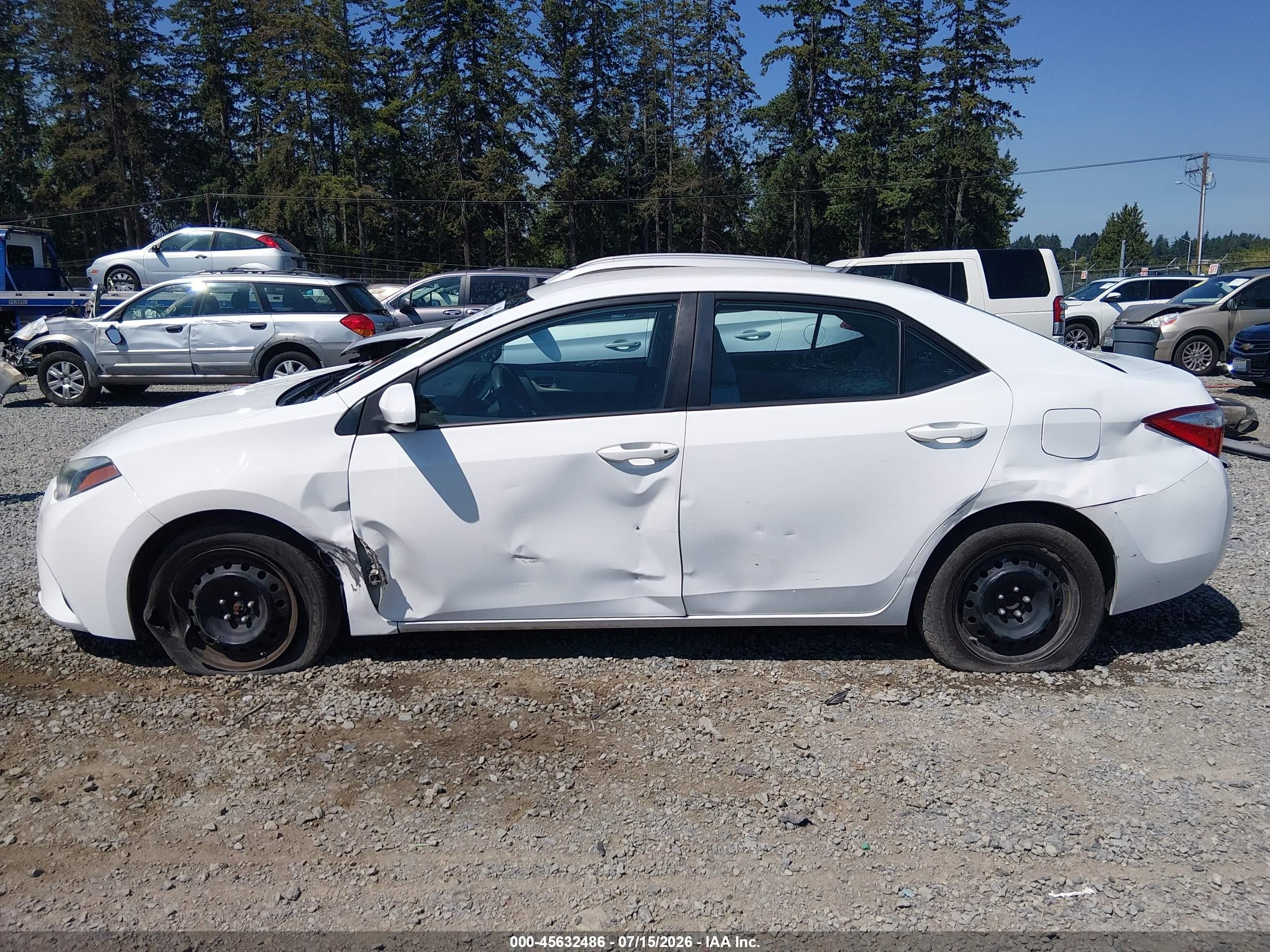 2014 Toyota Corolla Le White vin: 2T1BURHE4EC065819