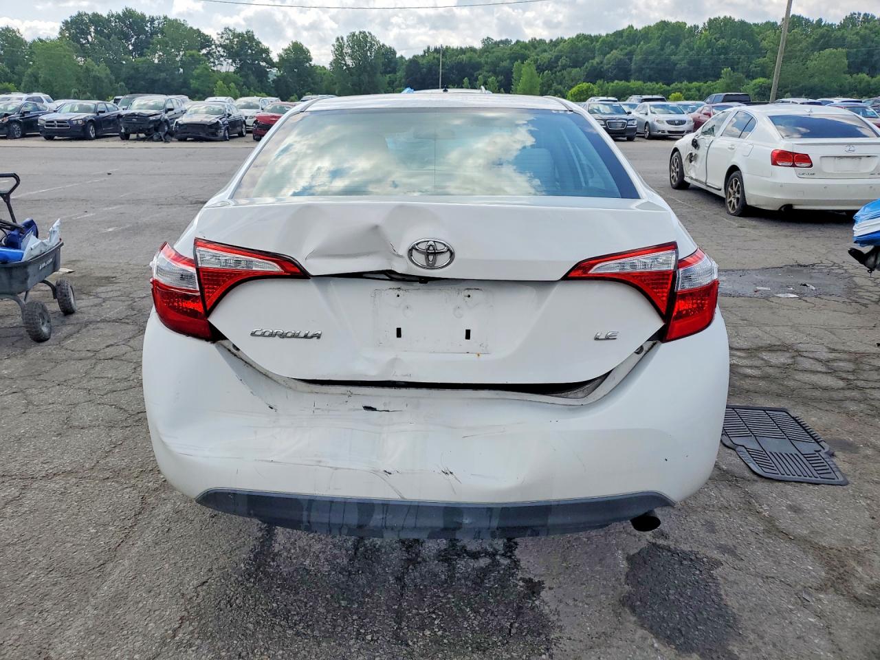 2014 Toyota Corolla Le White vin: 2T1BURHE4EC078621
