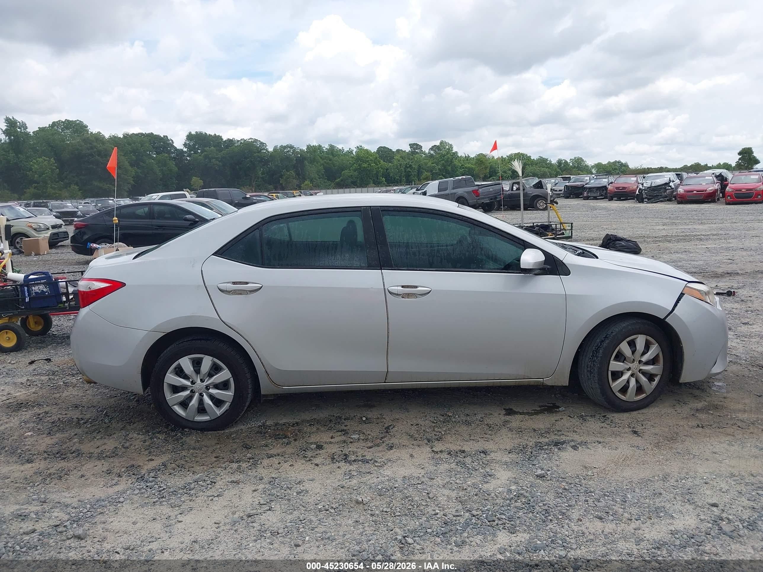 2014 Toyota Corolla Le Silver vin: 2T1BURHE4EC089585