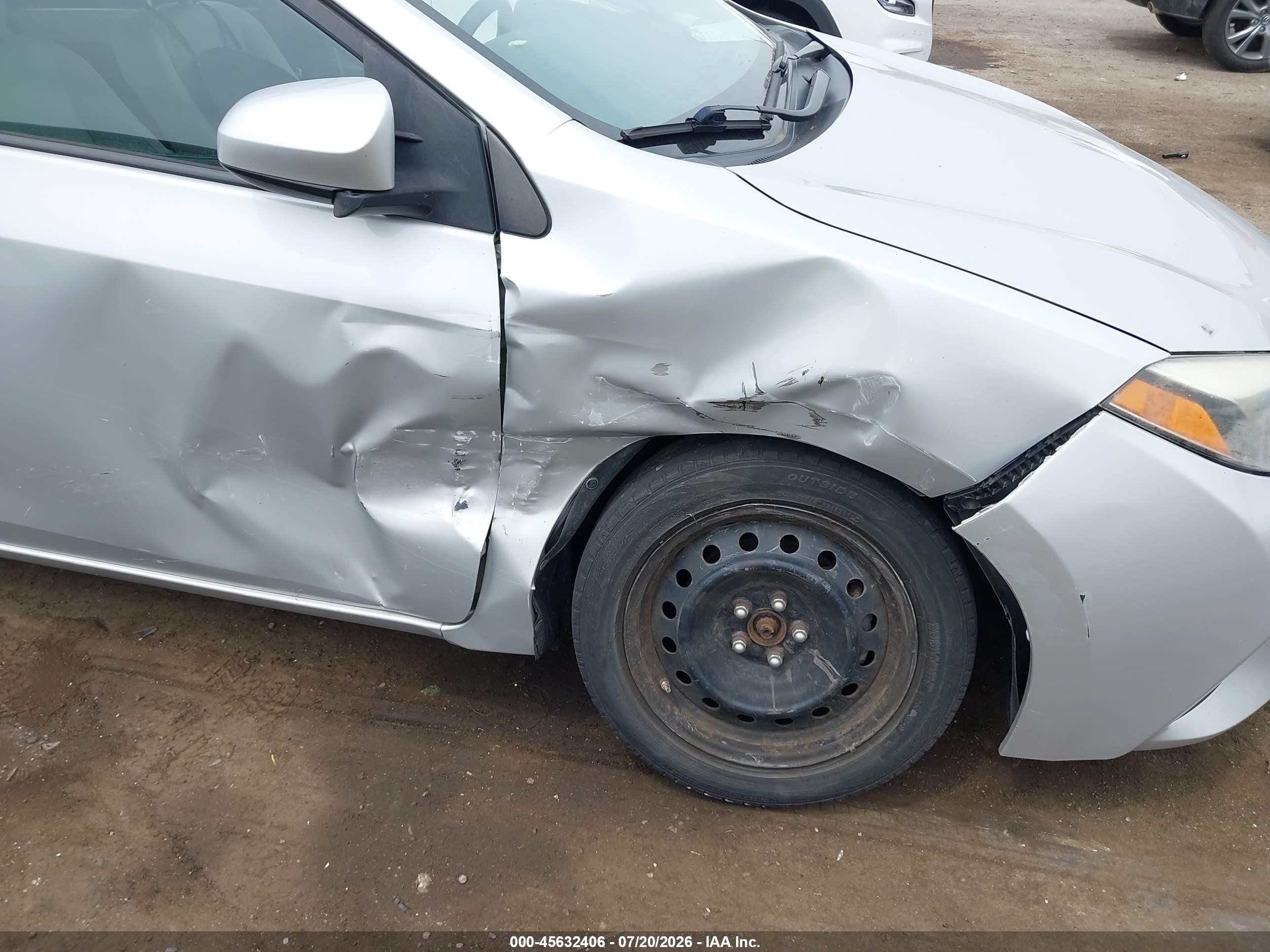 2014 Toyota Corolla Le Silver vin: 2T1BURHE4EC091823