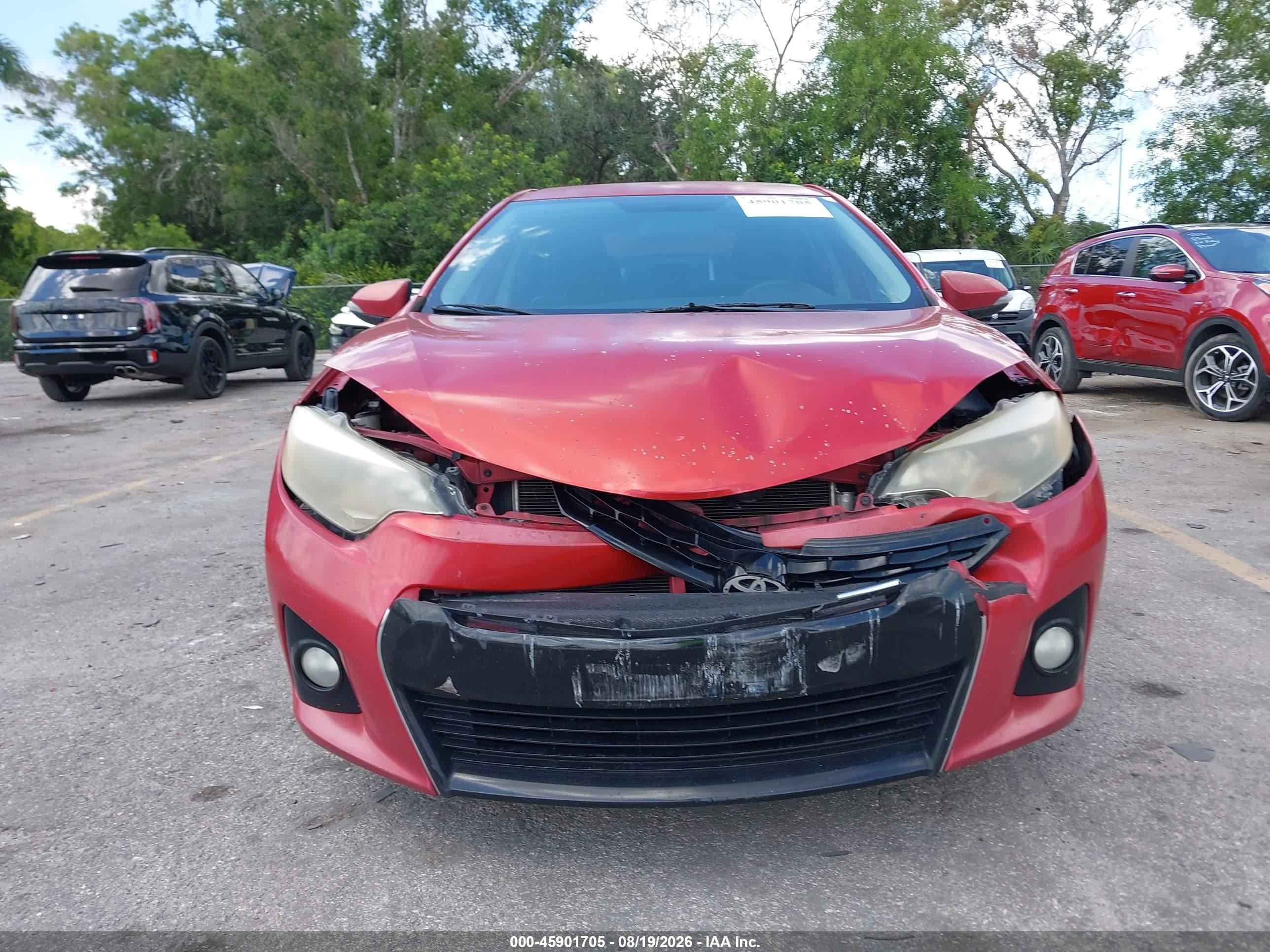 2014 Toyota Corolla S Plus Красный vin: 2T1BURHE4EC096486