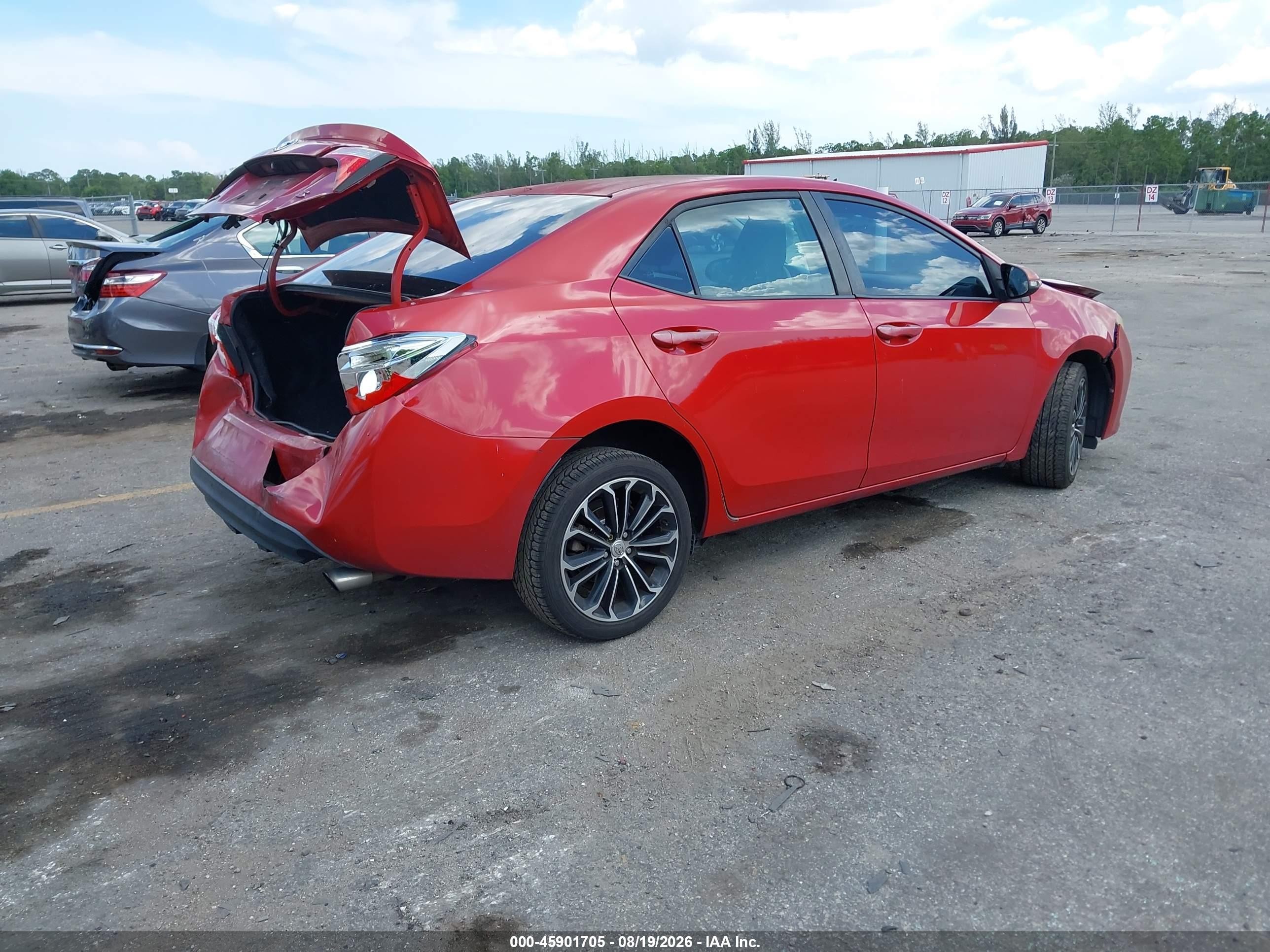 2014 Toyota Corolla S Plus Красный vin: 2T1BURHE4EC096486