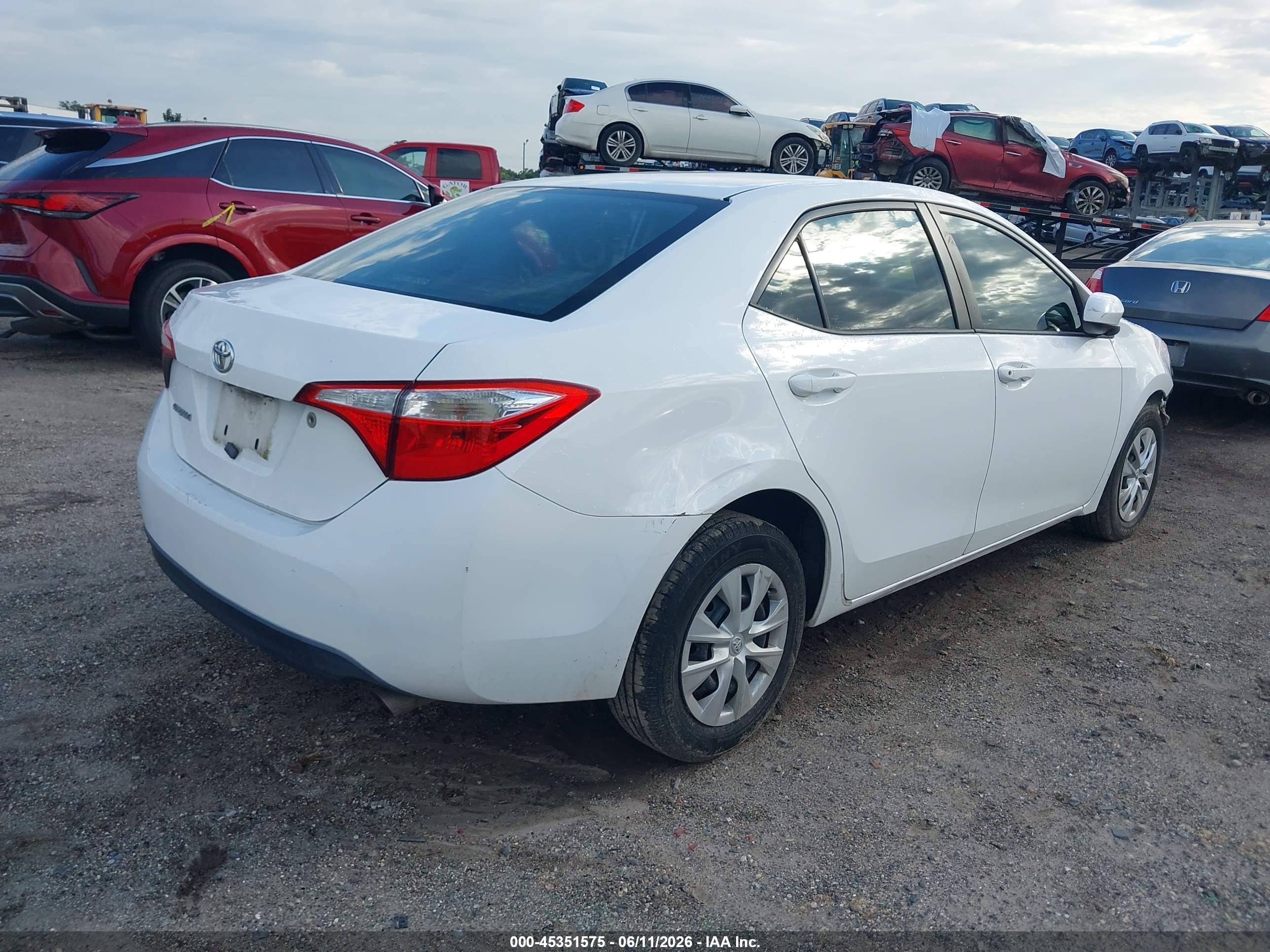 2014 Toyota Corolla L White vin: 2T1BURHE4EC105073