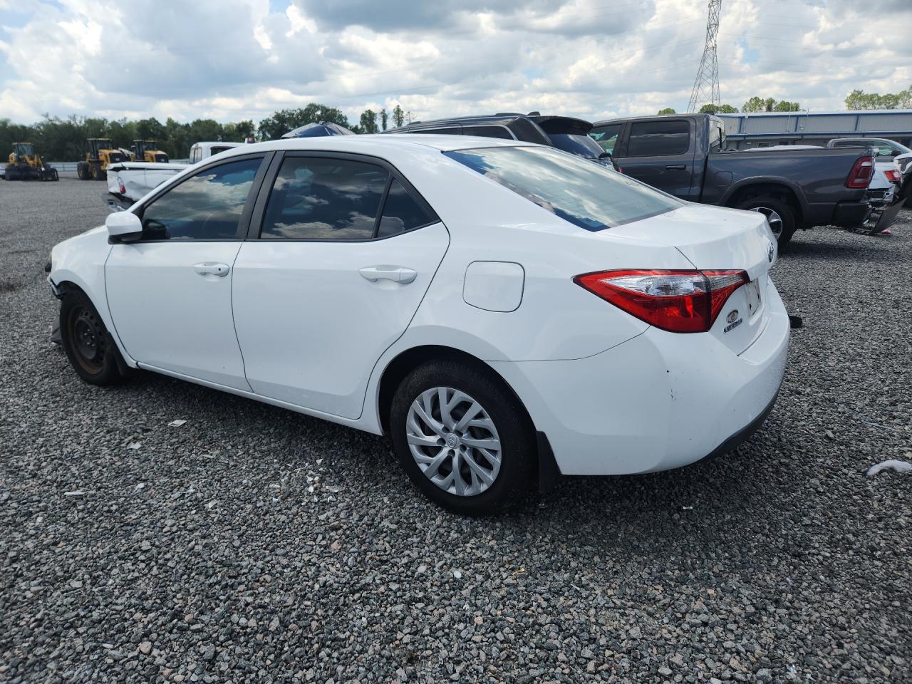 2014 Toyota Corolla Le White vin: 2T1BURHE4EC121208