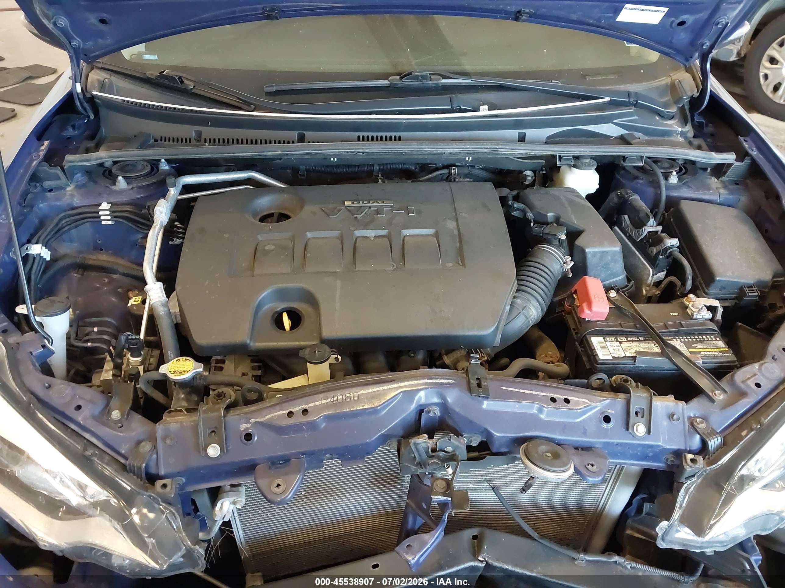 2014 Toyota Corolla S Plus Blue vin: 2T1BURHE4EC127381